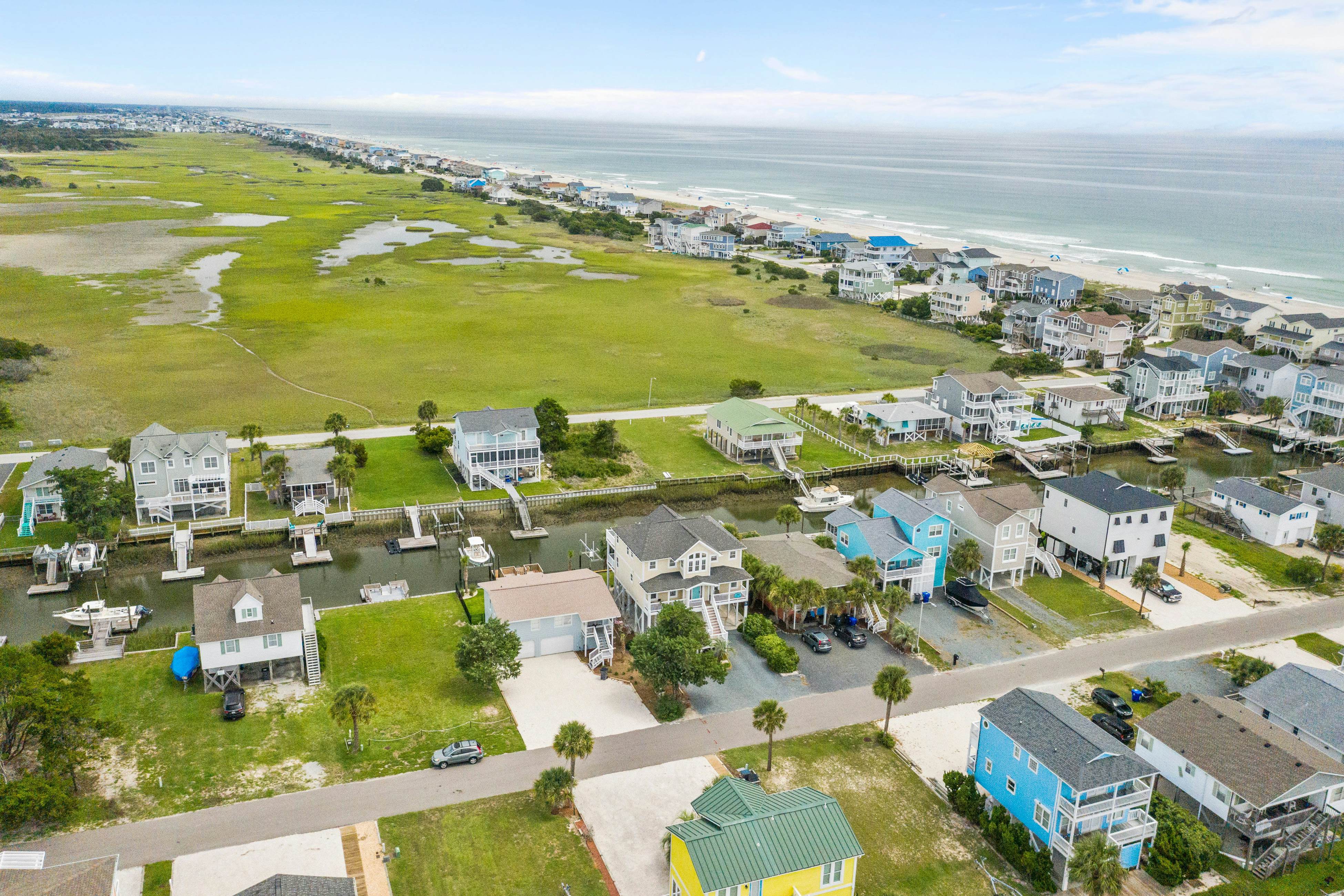 Dolphins Cove | 4 BD Holden Beach, NC Vacation Rental | Vacasa