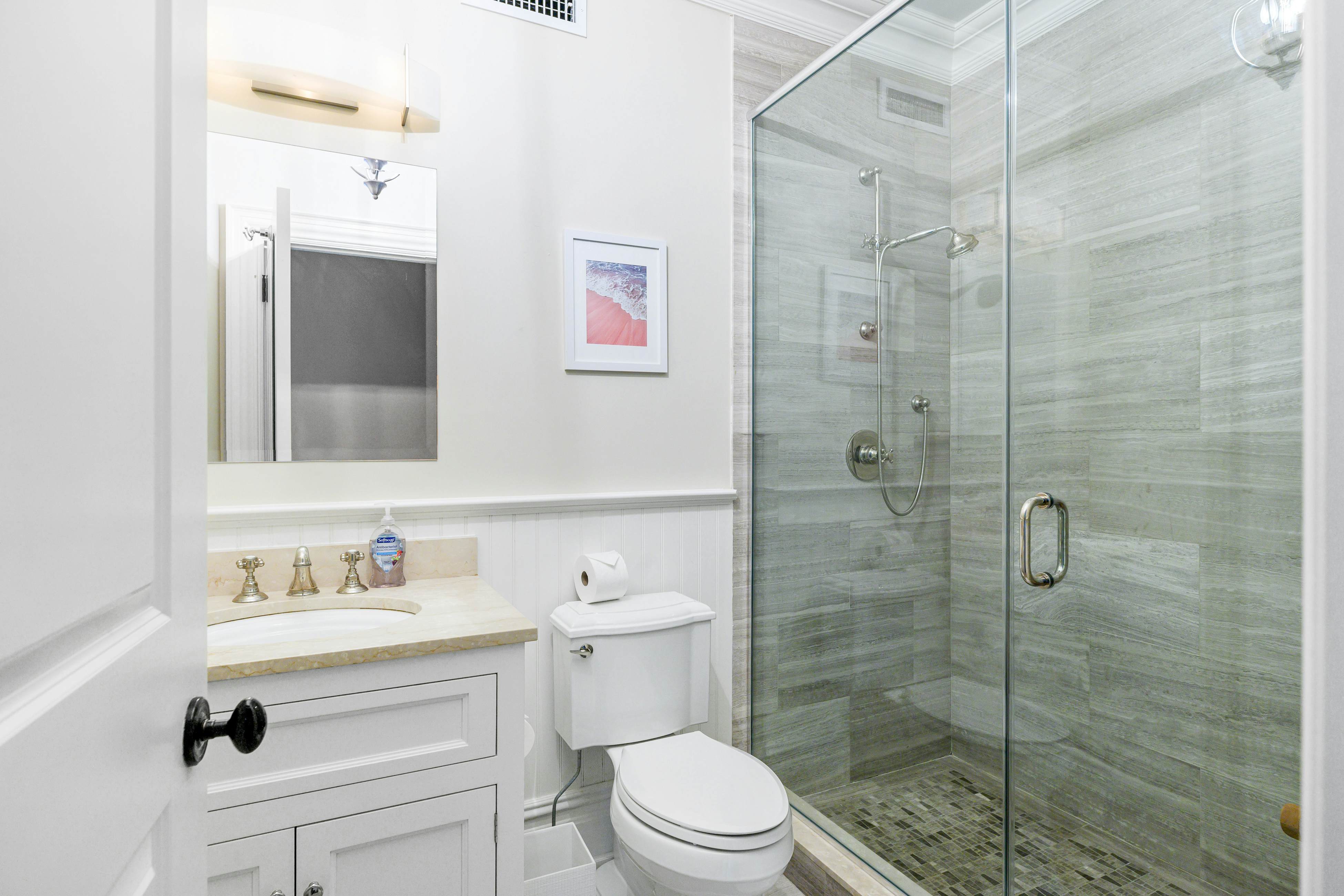 Colonial Hampton Charm