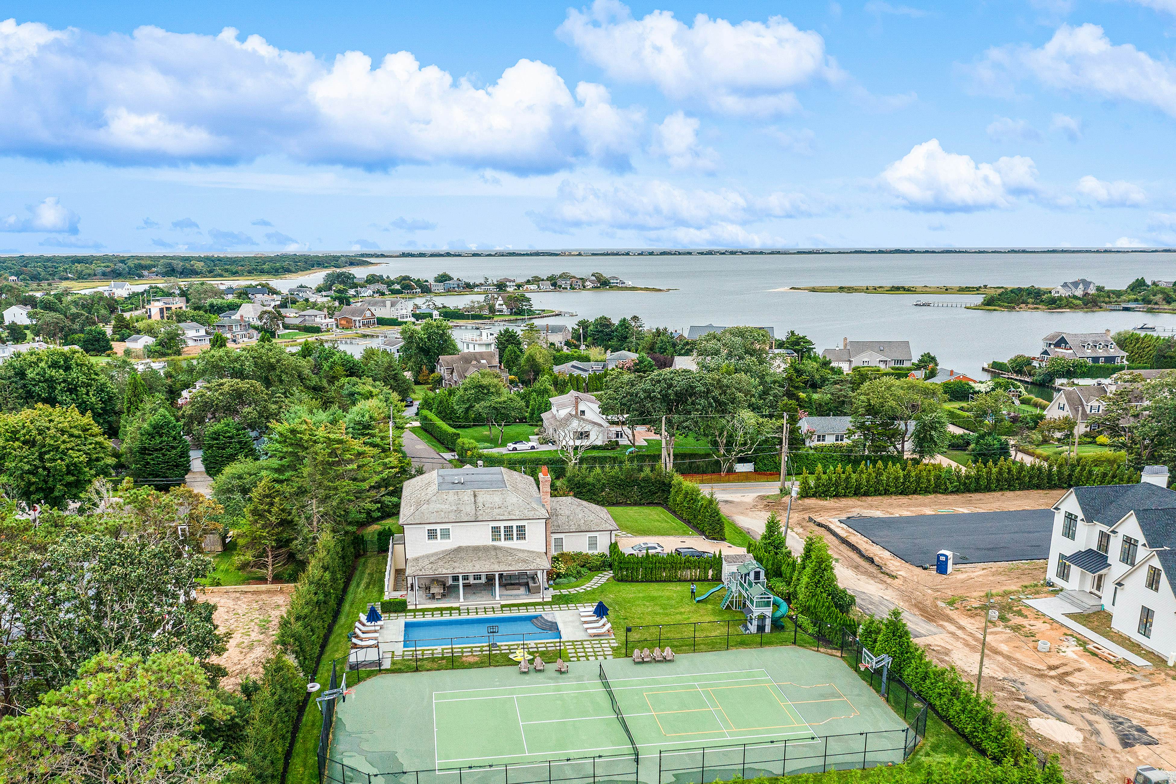 Colonial Hampton Charm