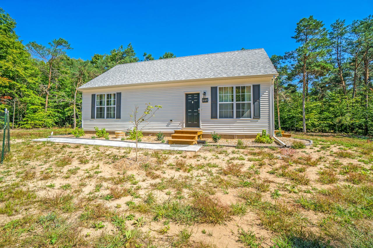 Stay Awhile 2 BD Honor, MI Vacation Rental Vacasa