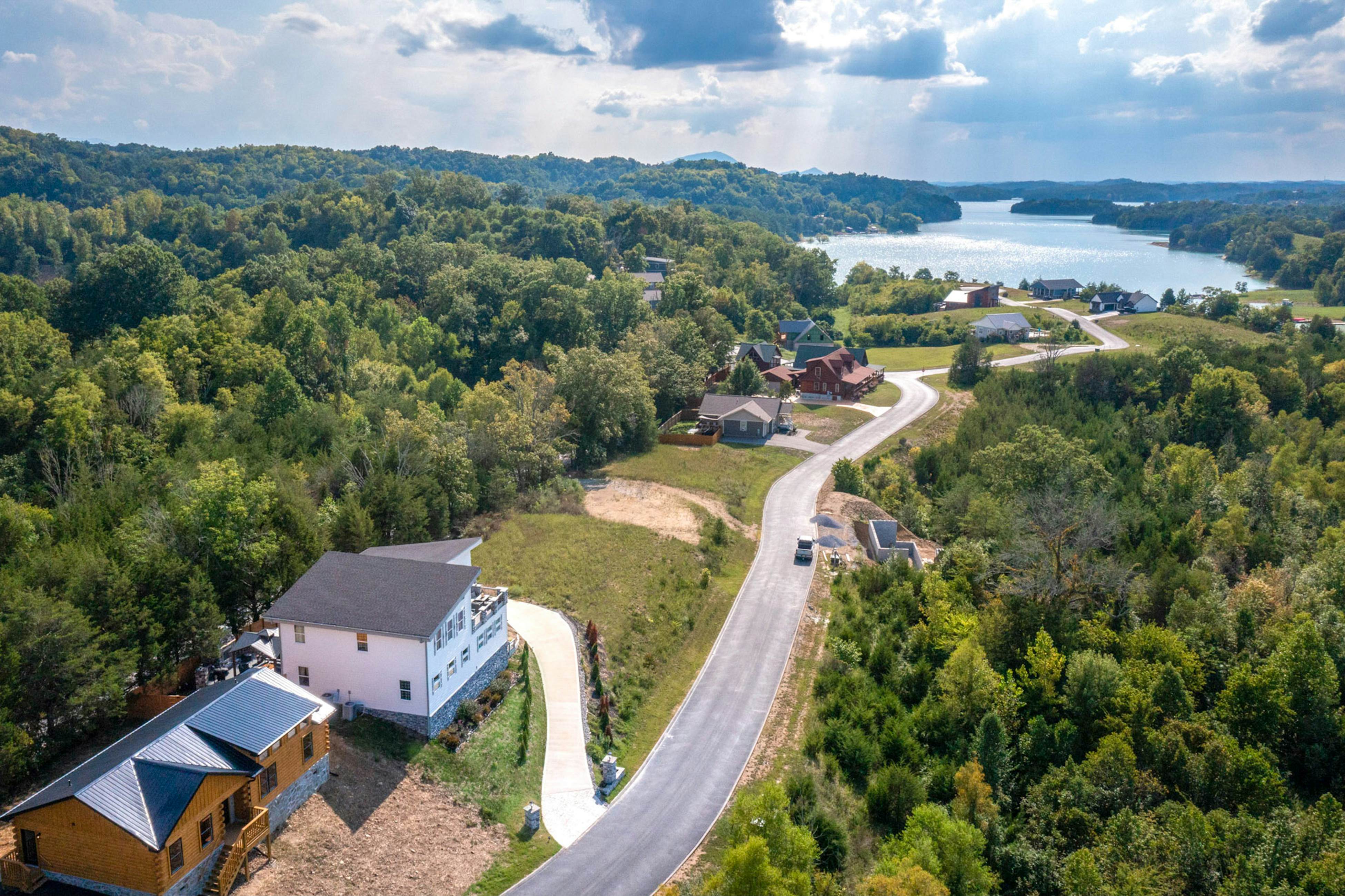 Blue Herring Lake Lodge 4 BD Sevierville, TN Vacation Rental Vacasa