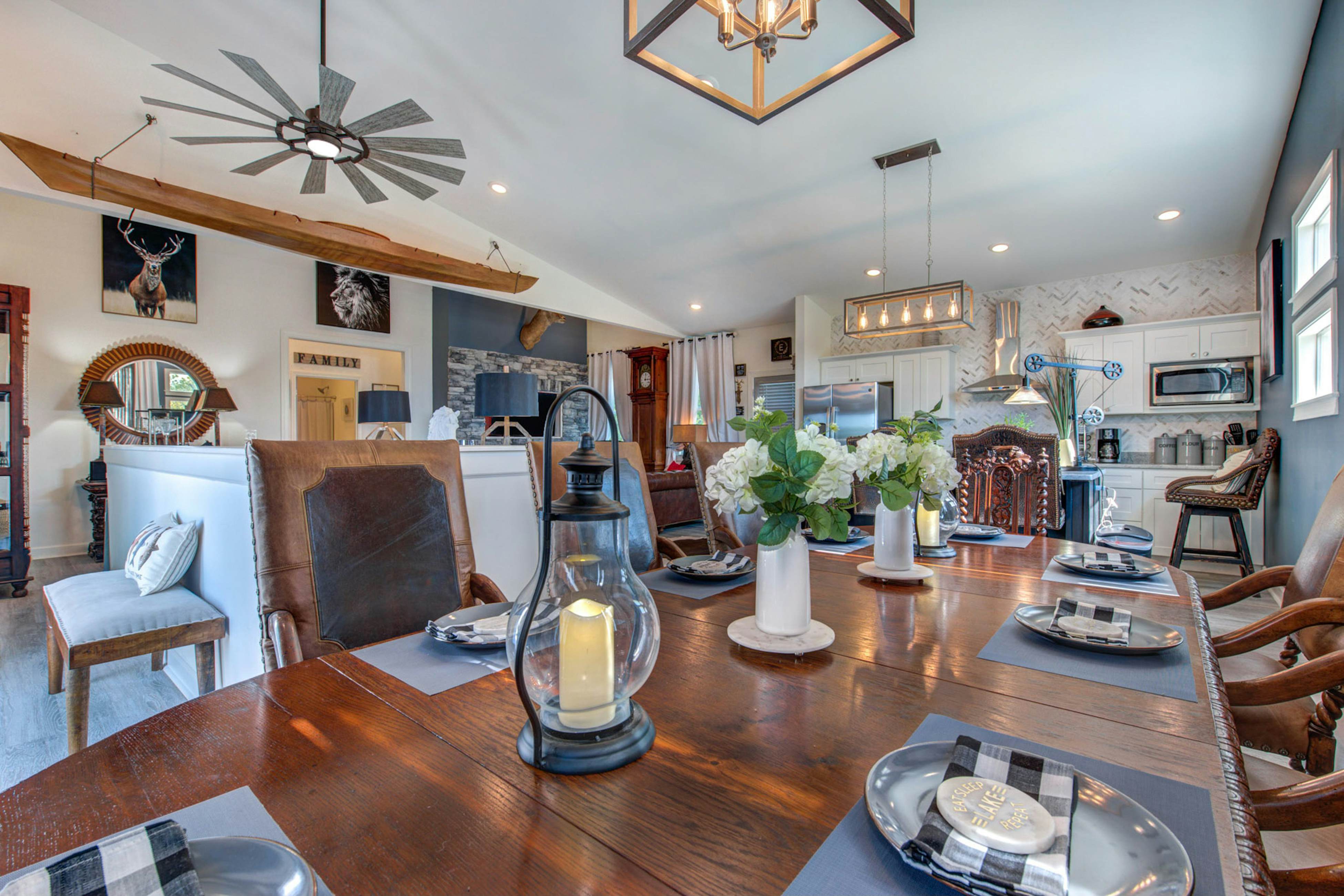 Blue Herring Lake Lodge 4 BD Sevierville, TN Vacation Rental Vacasa