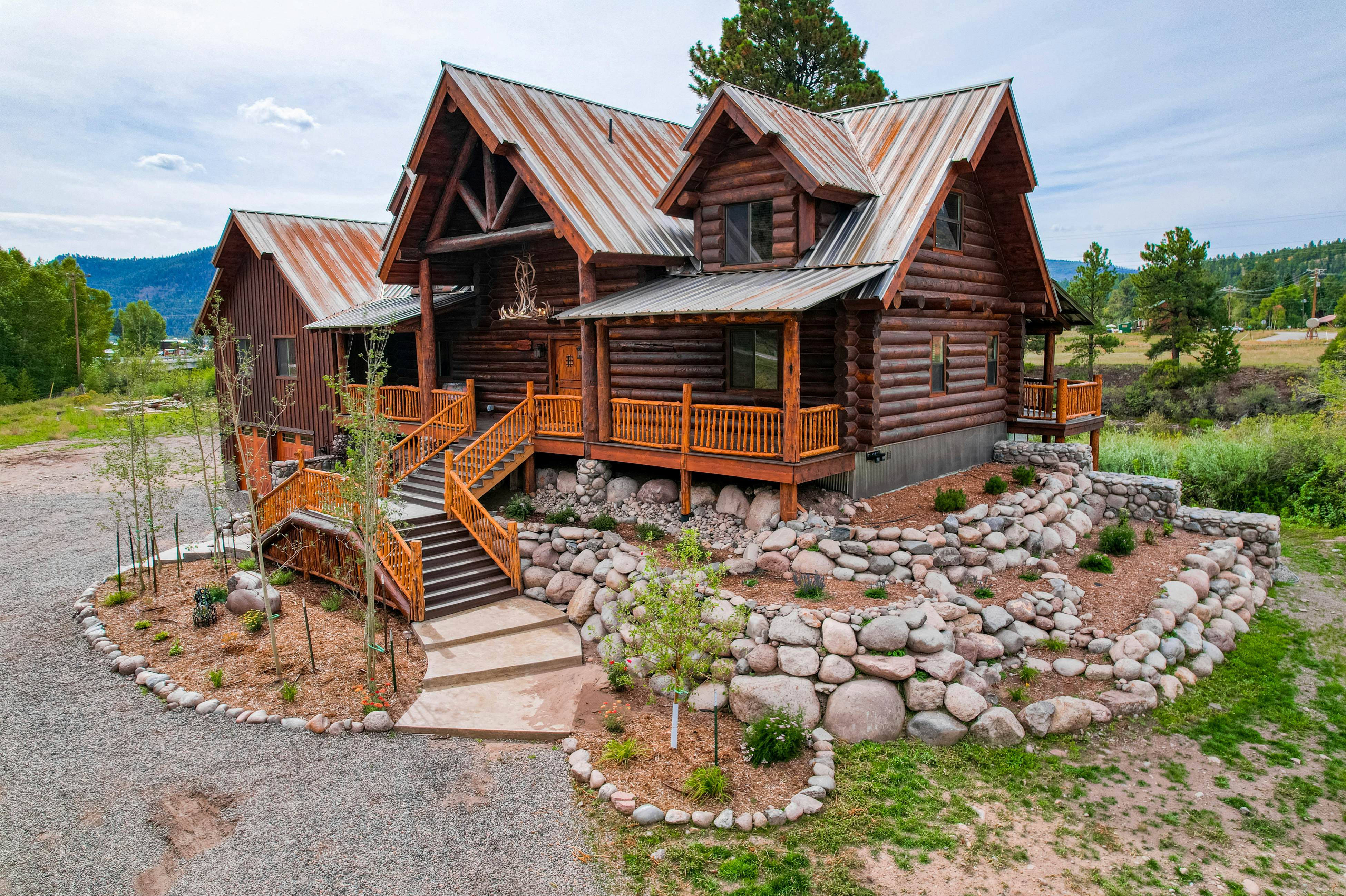 Railway River Retreat RRR 6 BD South Fork, CO Vacation Rental Vacasa