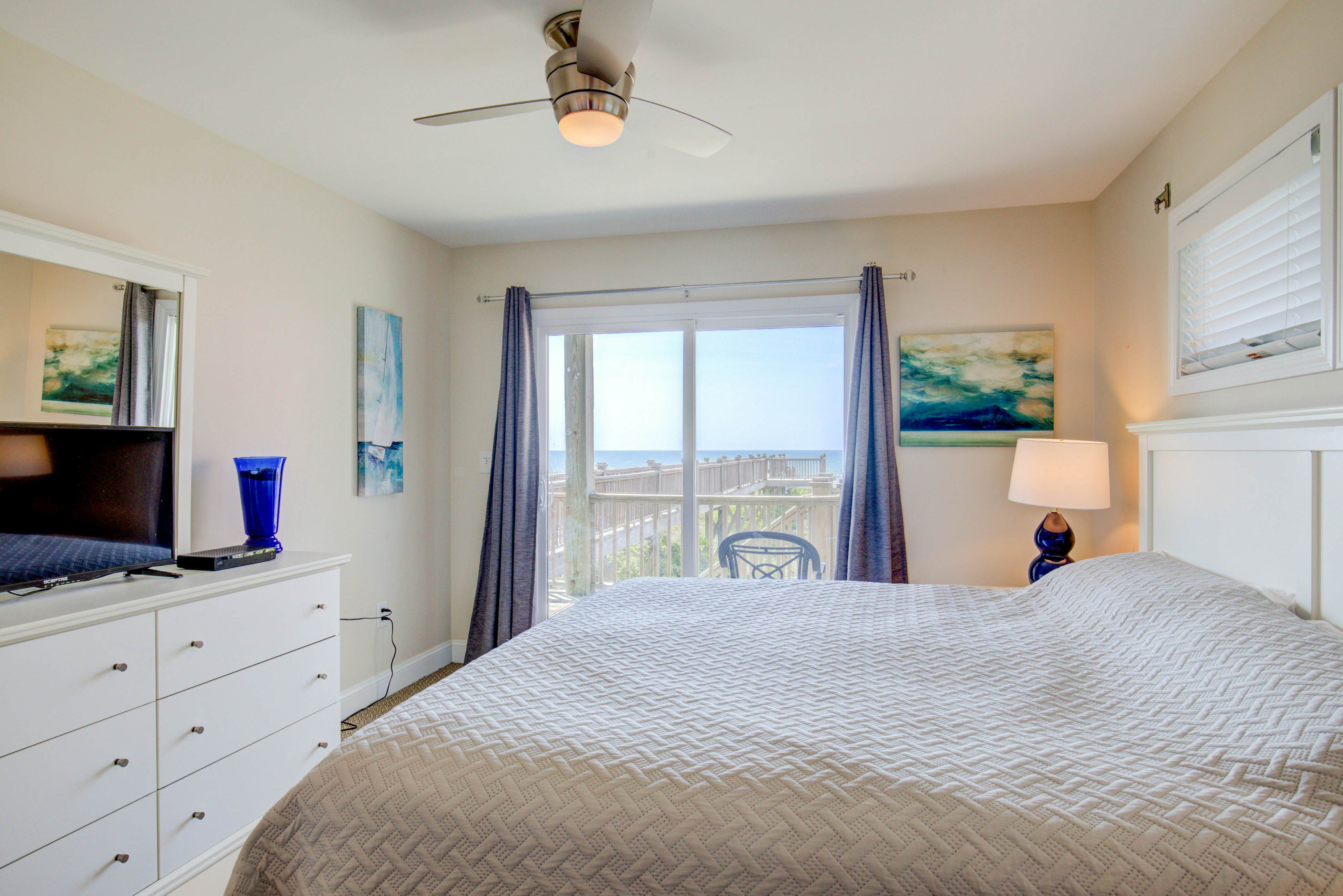 Island Girl 6 BD North Topsail Beach, NC Vacation Rental Vacasa