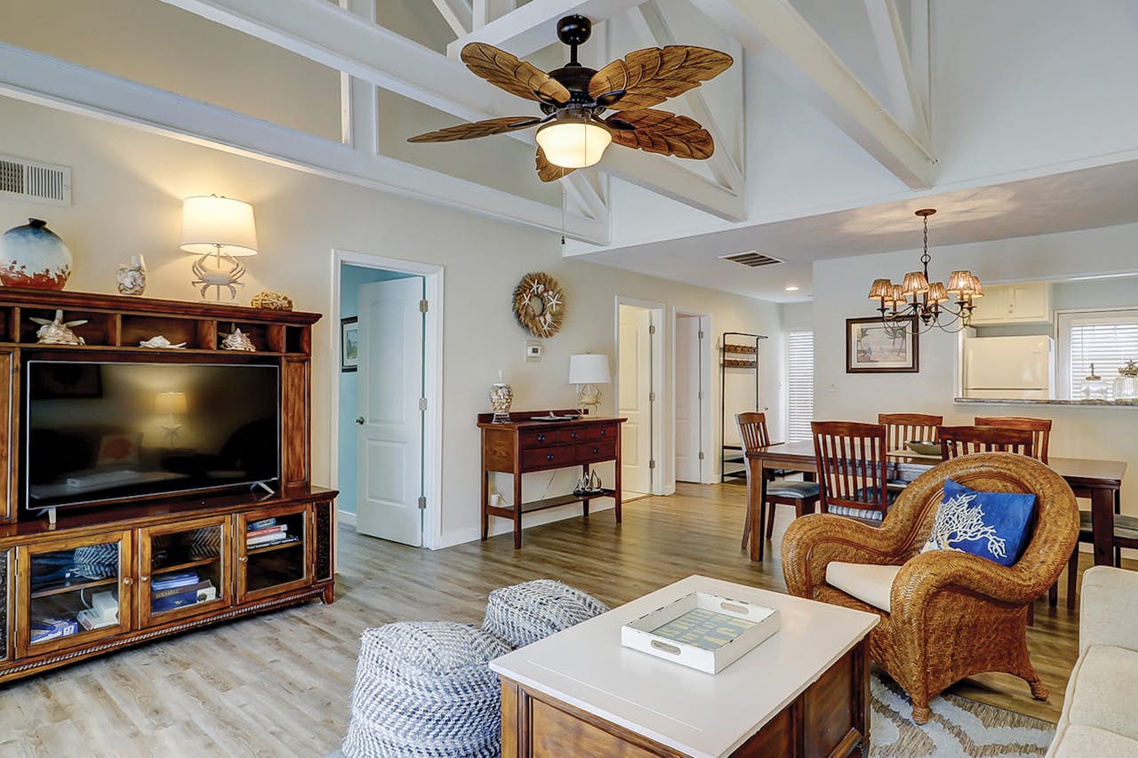Queens Grant 524 2 BD Hilton Head, SC Vacation Rental Vacasa