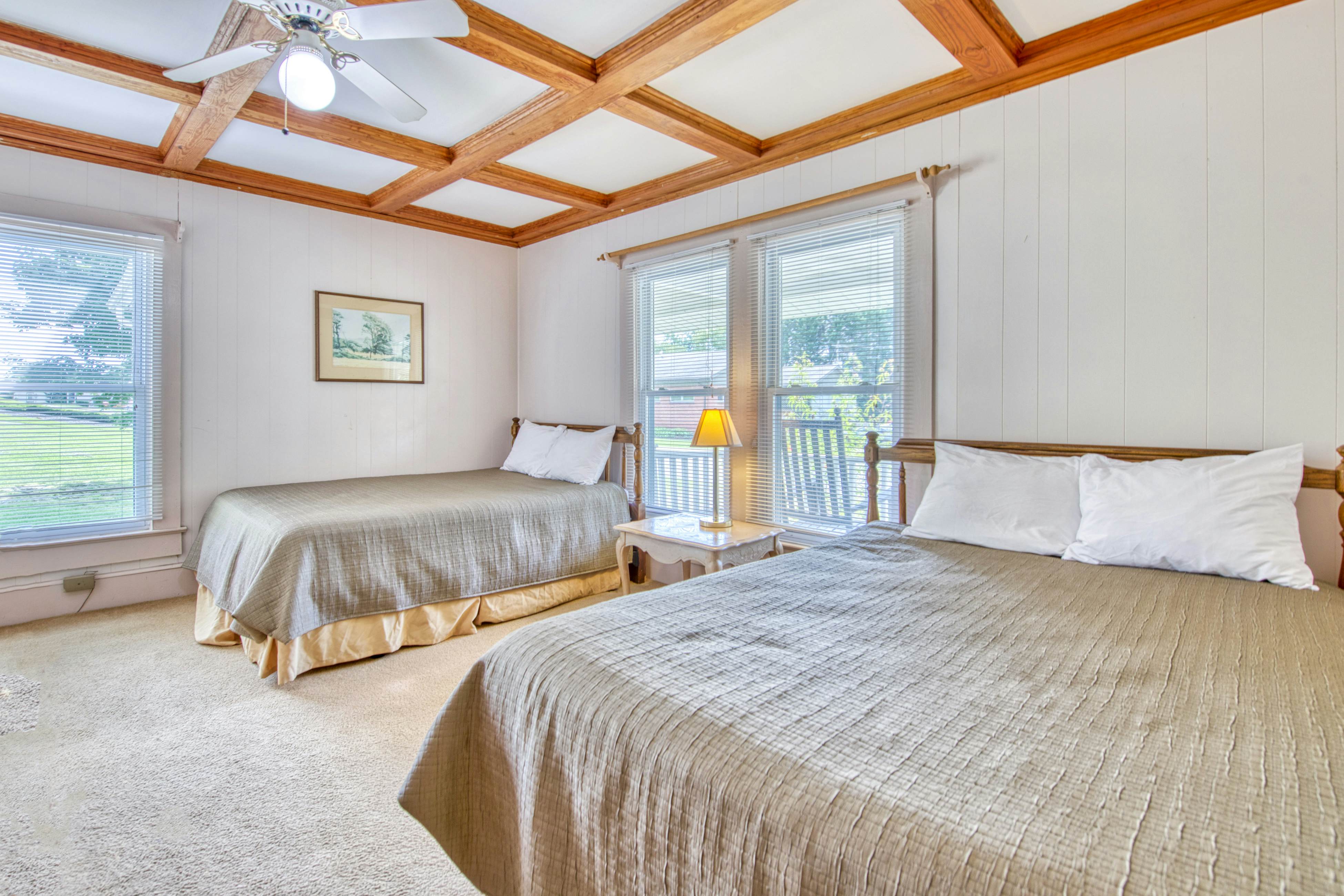 Brookside Lodge 11 BD Lake Junaluska, NC Vacation Rental Vacasa