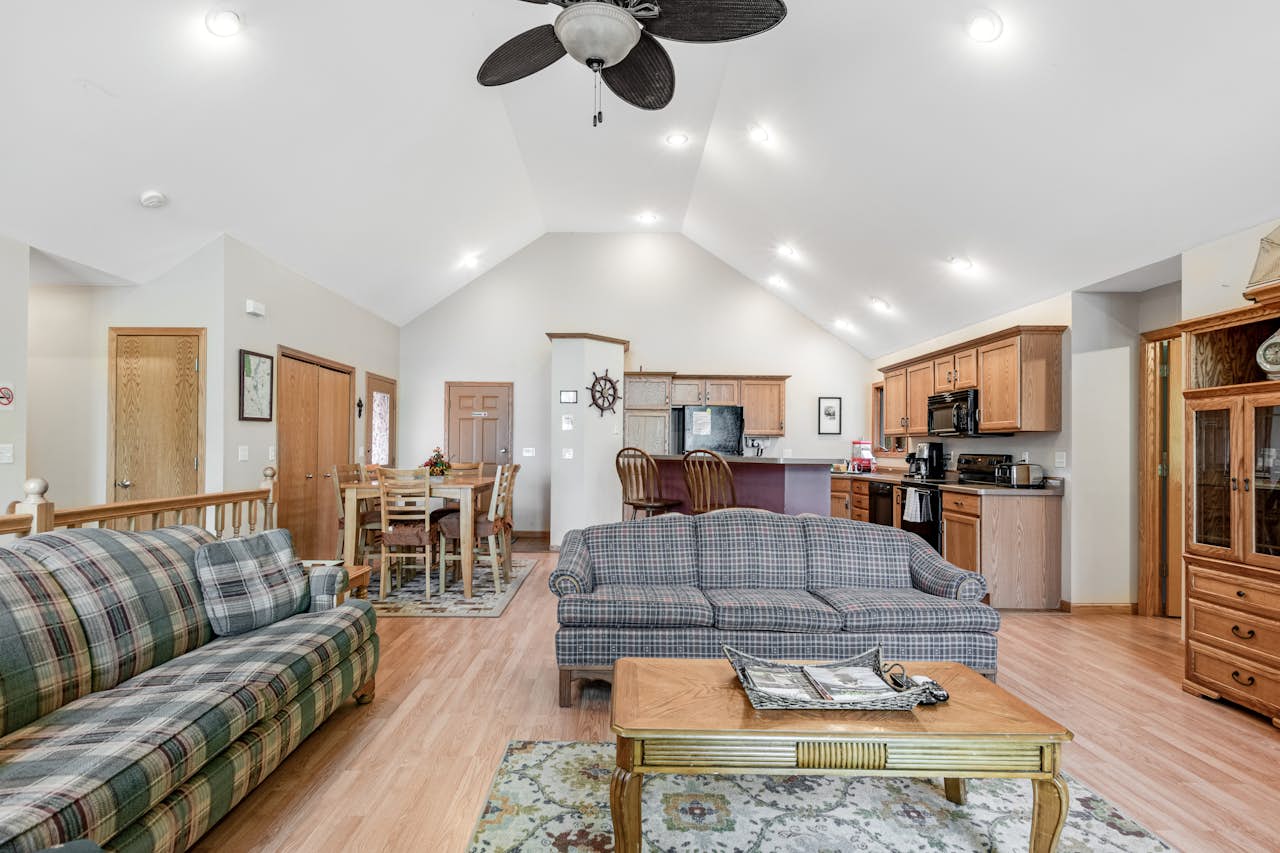 Wonderful Lake House 4 BD Necedah, WI Vacation Rental Vacasa