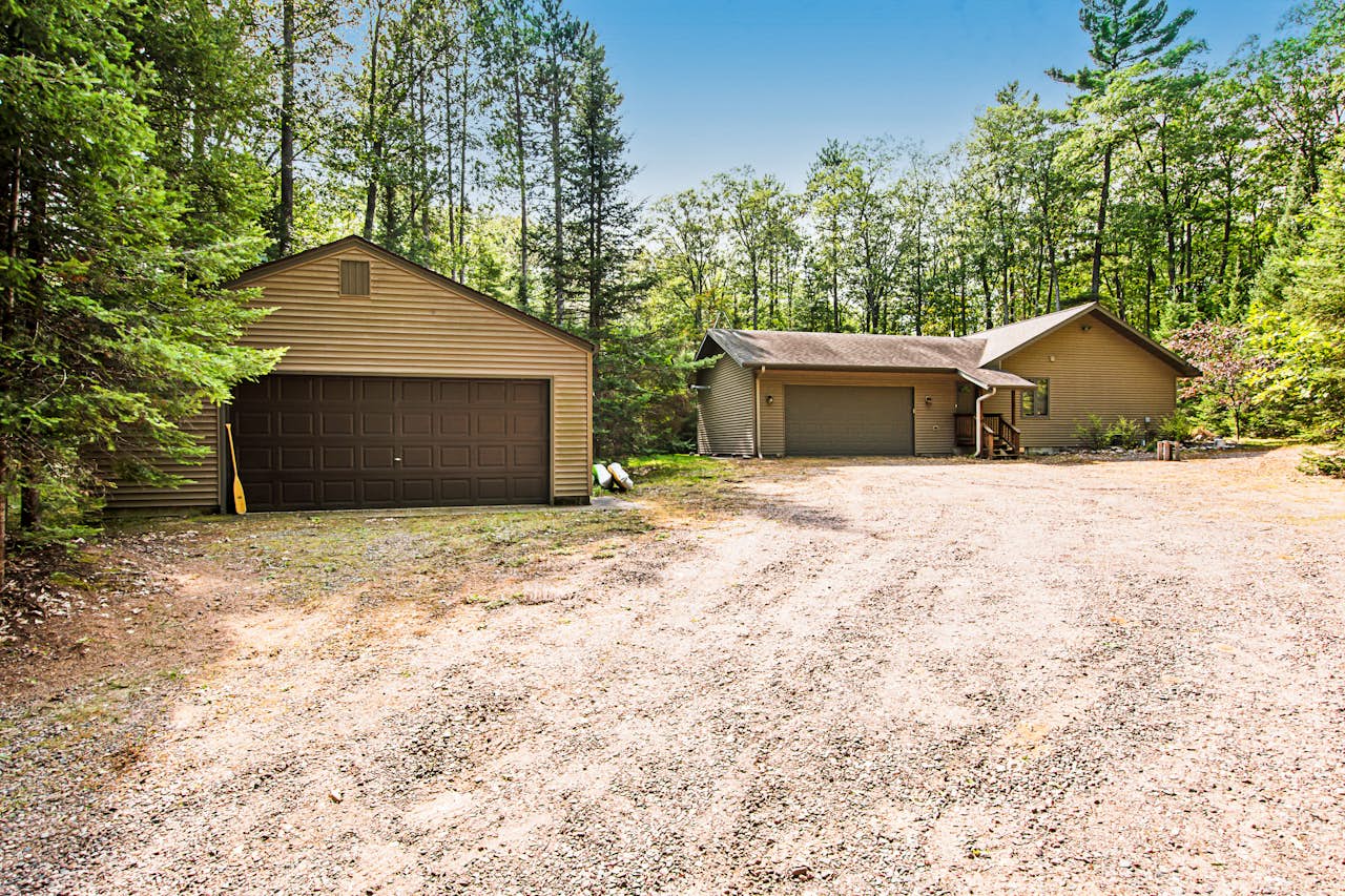 Razorback Retreat 3 BD Sayner, WI Vacation Rental Vacasa