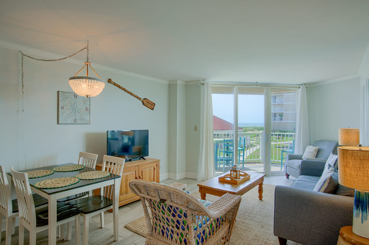 St Regis 2104 Captains Retreat 2 BD North Topsail Beach, NC Vacation