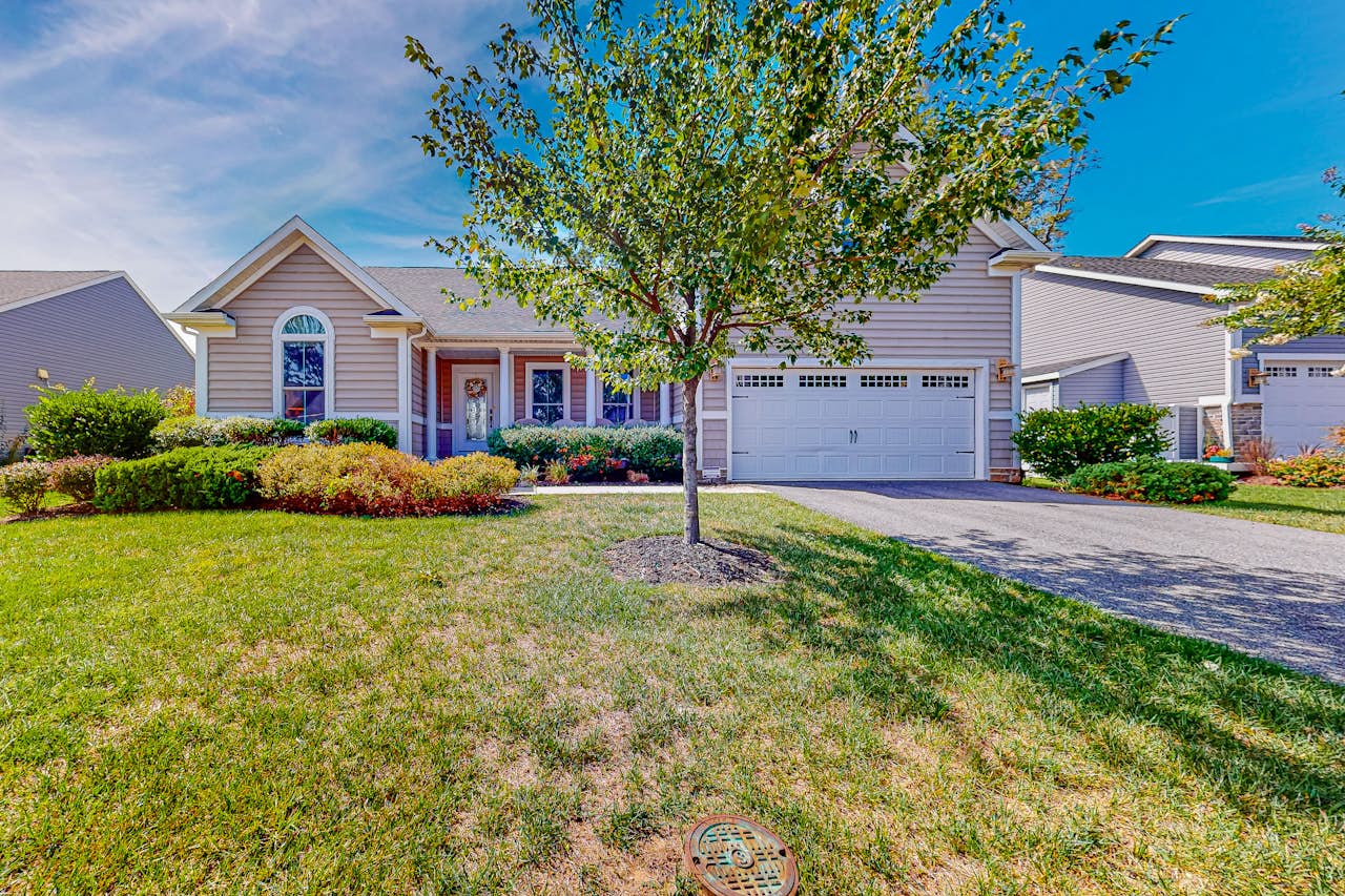 Grande at Canal Pointe 37484 Liverpool Ln 4 BD Rehoboth Beach, DE Vacation Rental Vacasa