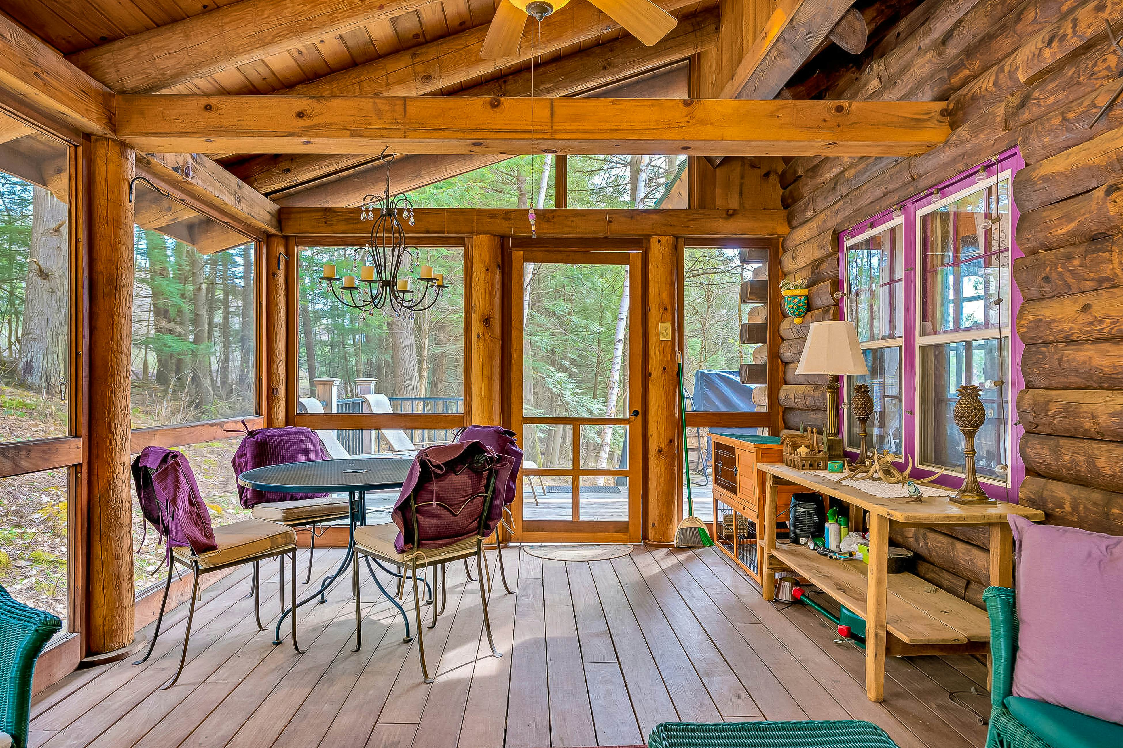 Wood Road Retreat 3 BD Quechee, VT Vacation Rental Vacasa