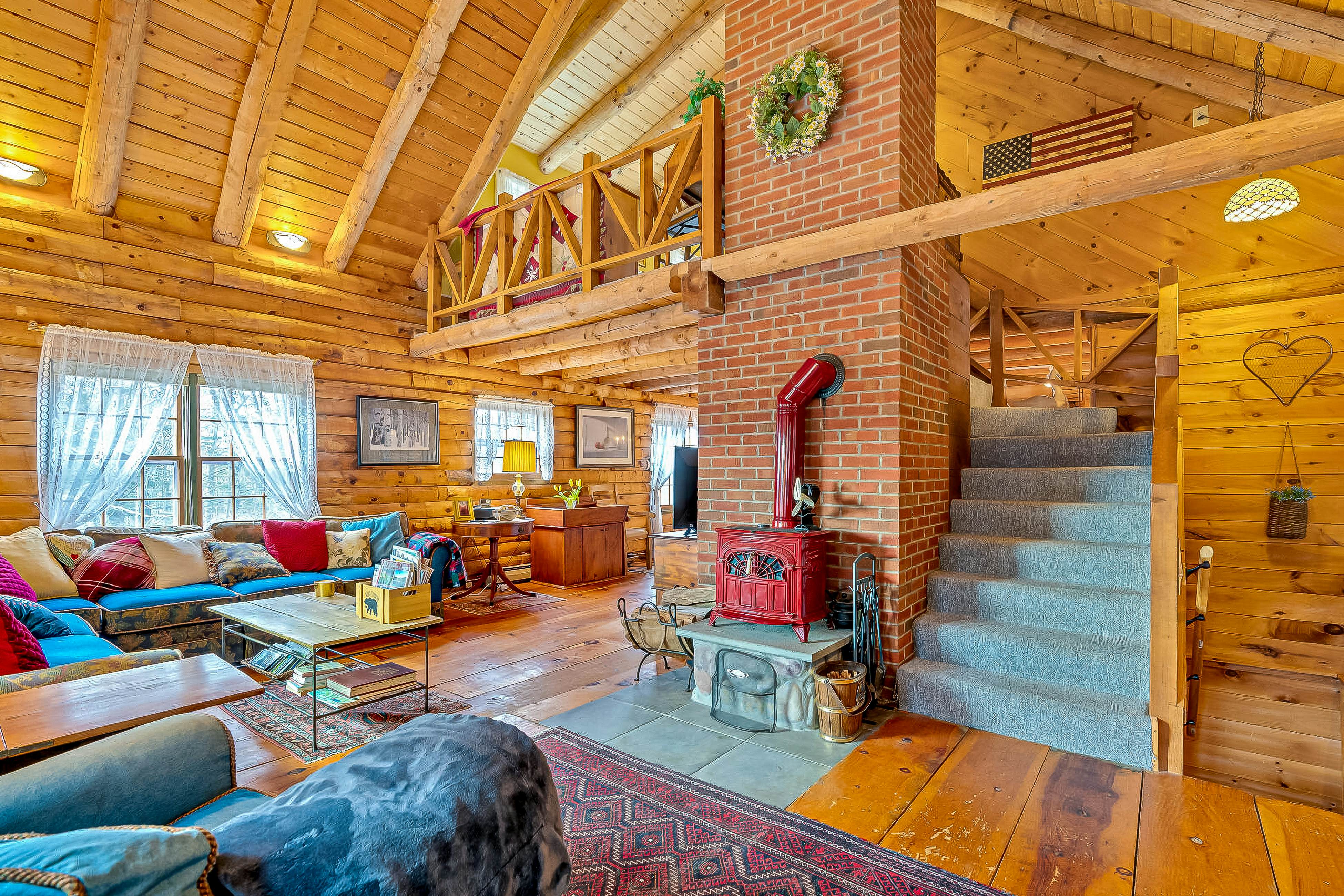 Wood Road Retreat 3 BD Quechee, VT Vacation Rental Vacasa