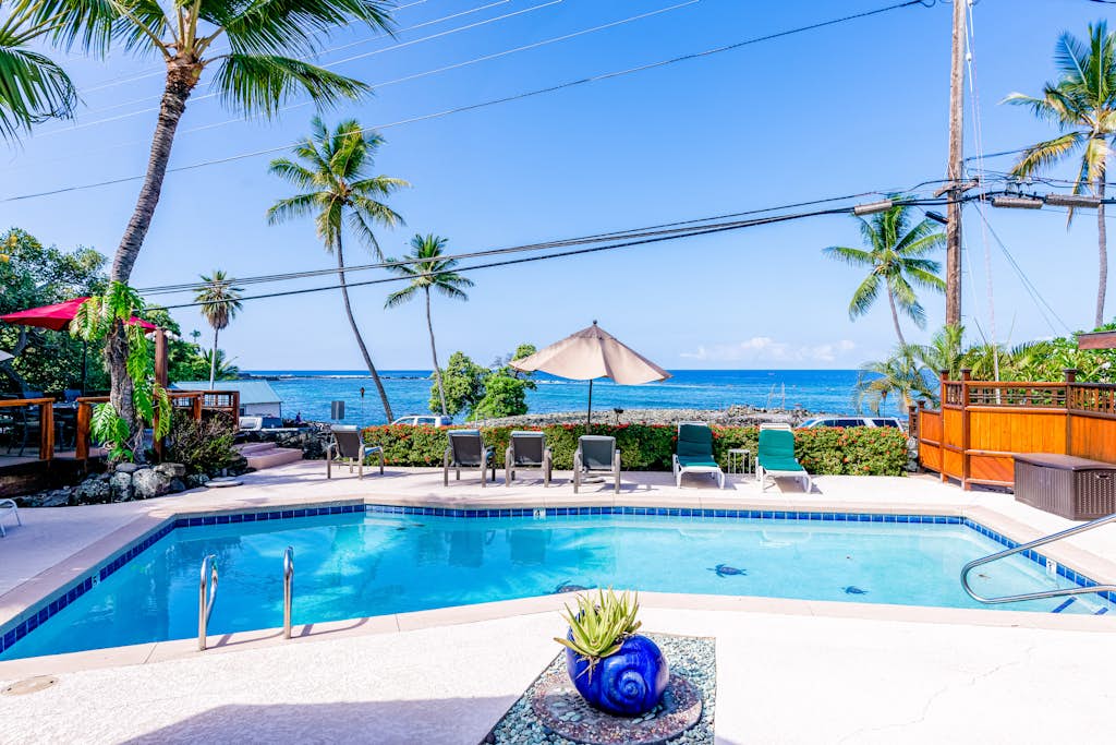 Kona SeaSpray #201 | 2 Bed Kailua-Kona, HI Condo | Vacasa