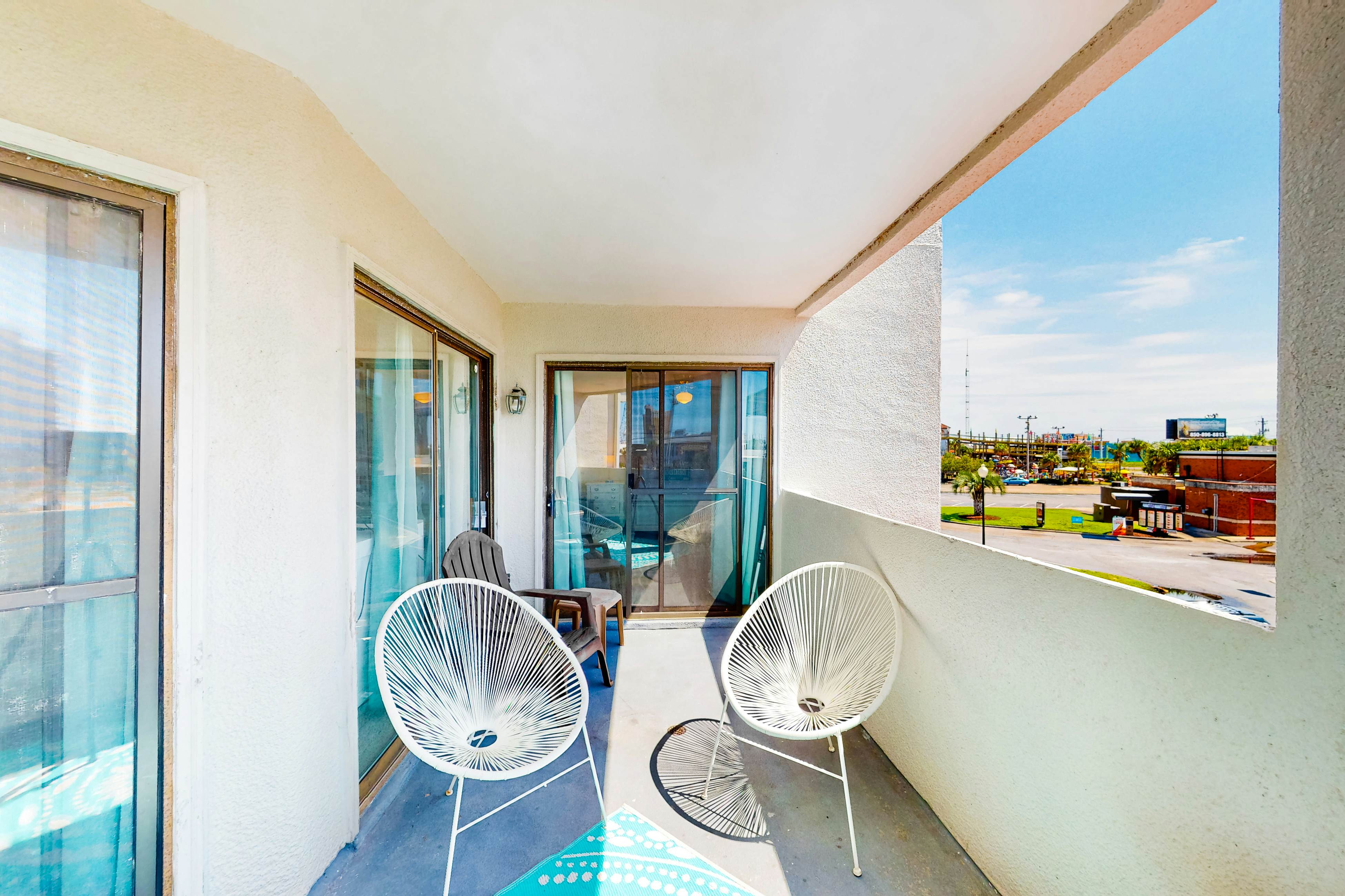 The Inn at St Thomas Square 1203B