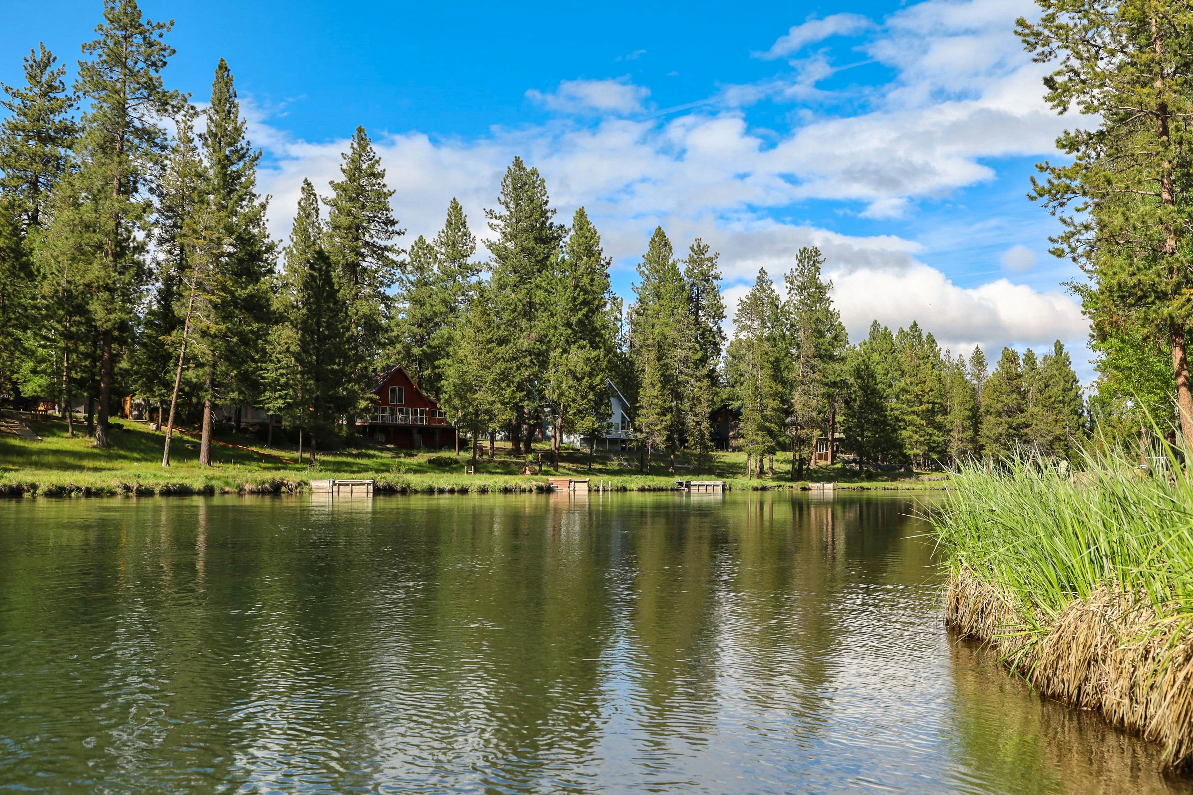 Luxury Deschutes Riverfront