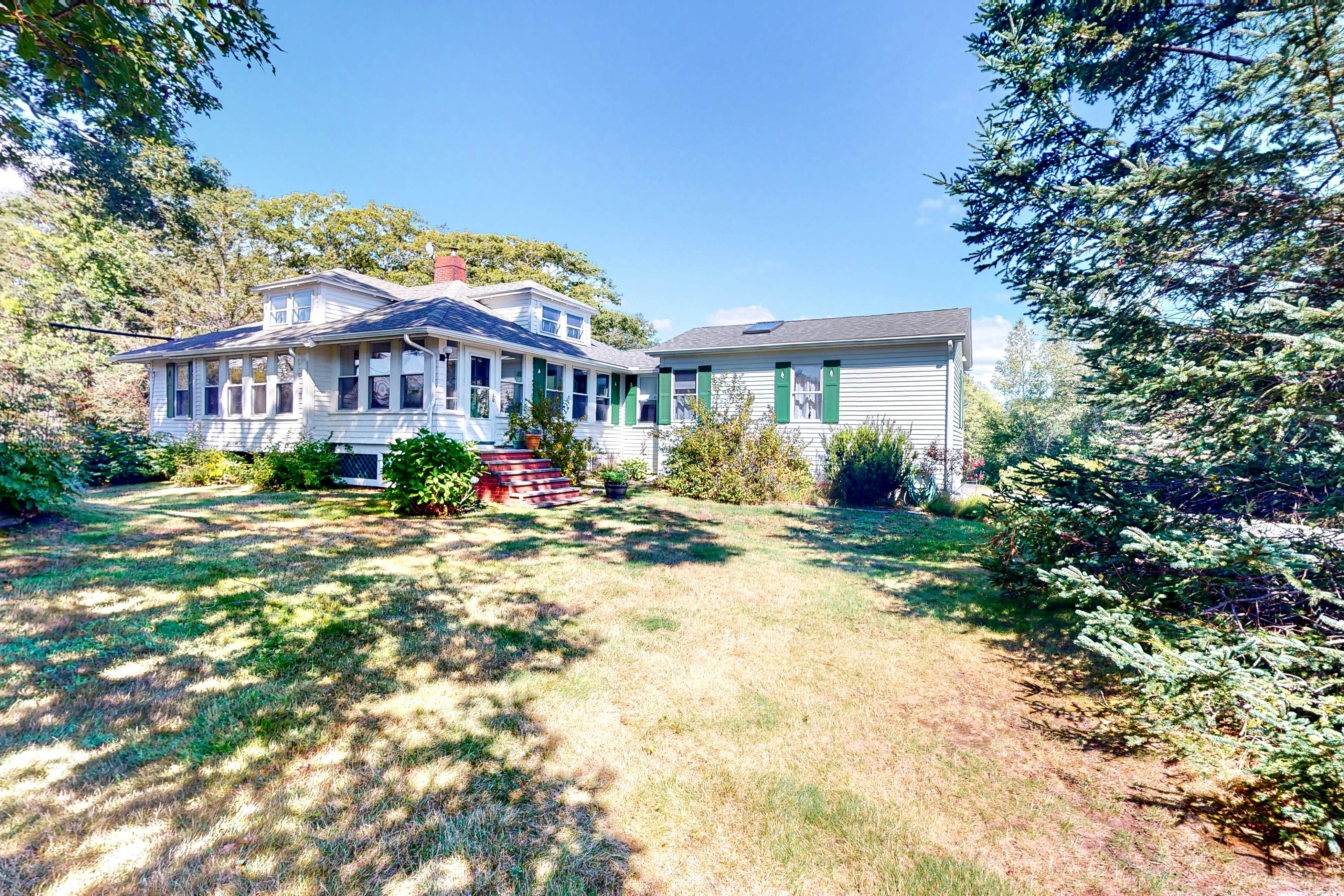 Murray Hill Waterside