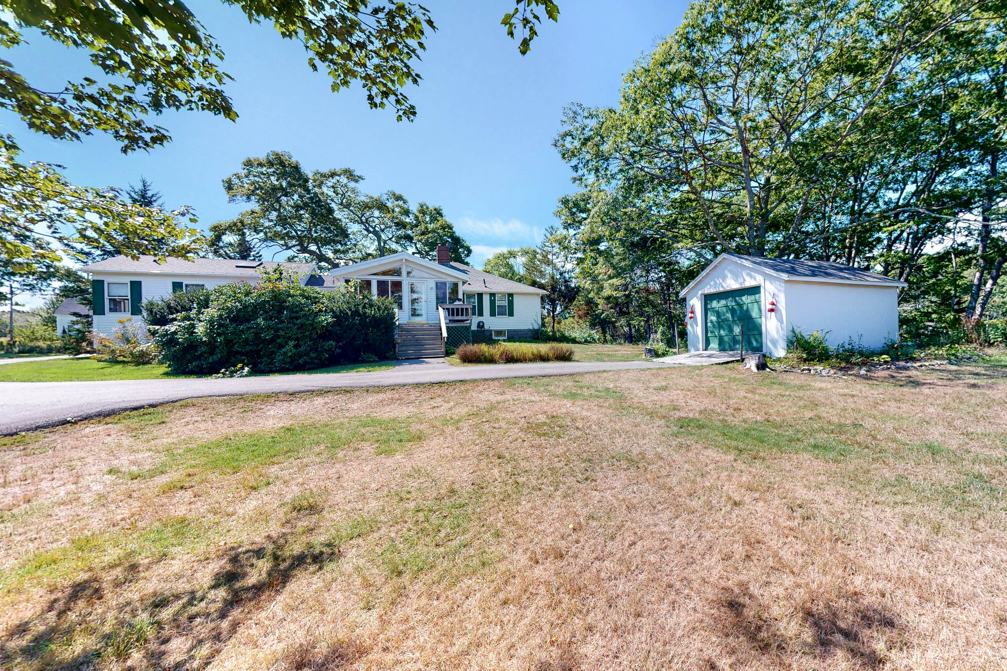 Murray Hill Waterside