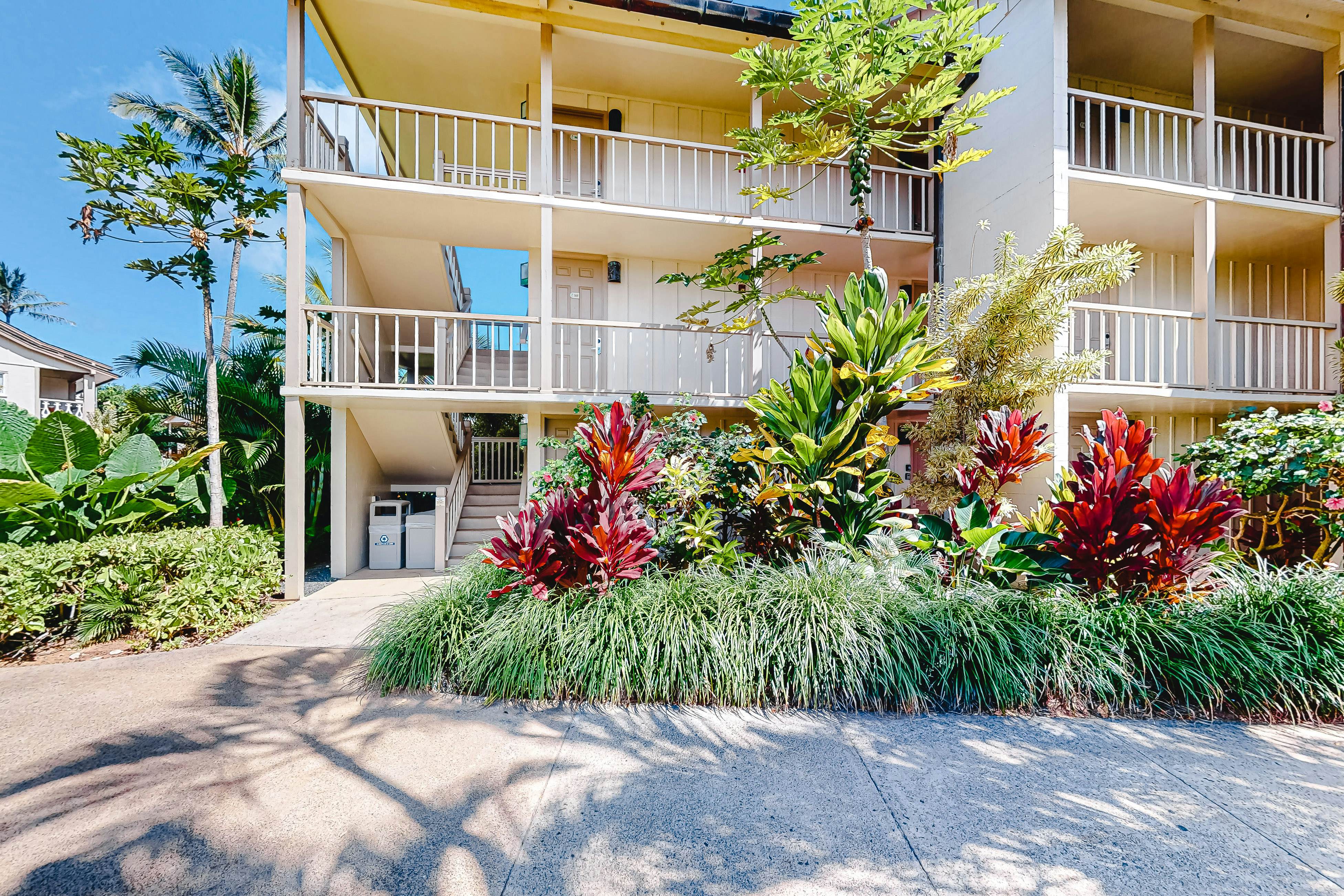 Islander on the Beach 370