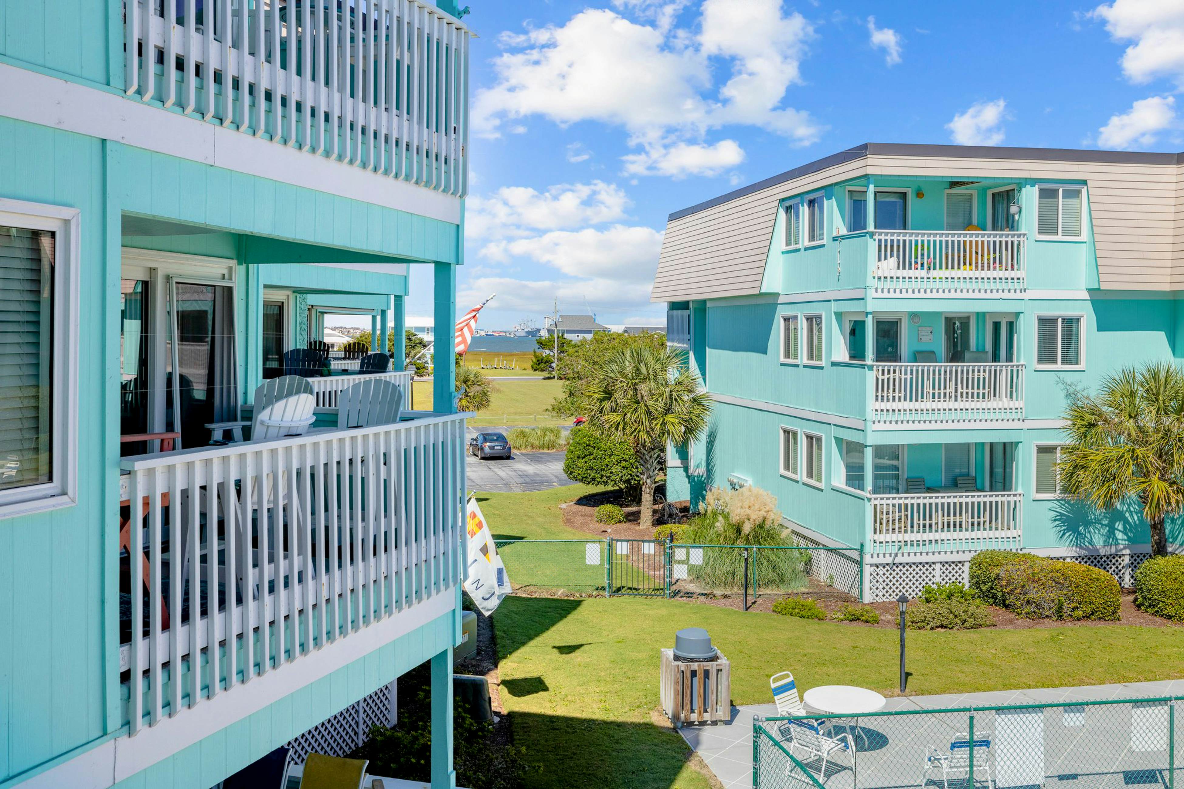 Seaspray 237 2 BD Atlantic Beach, NC Vacation Rental Vacasa