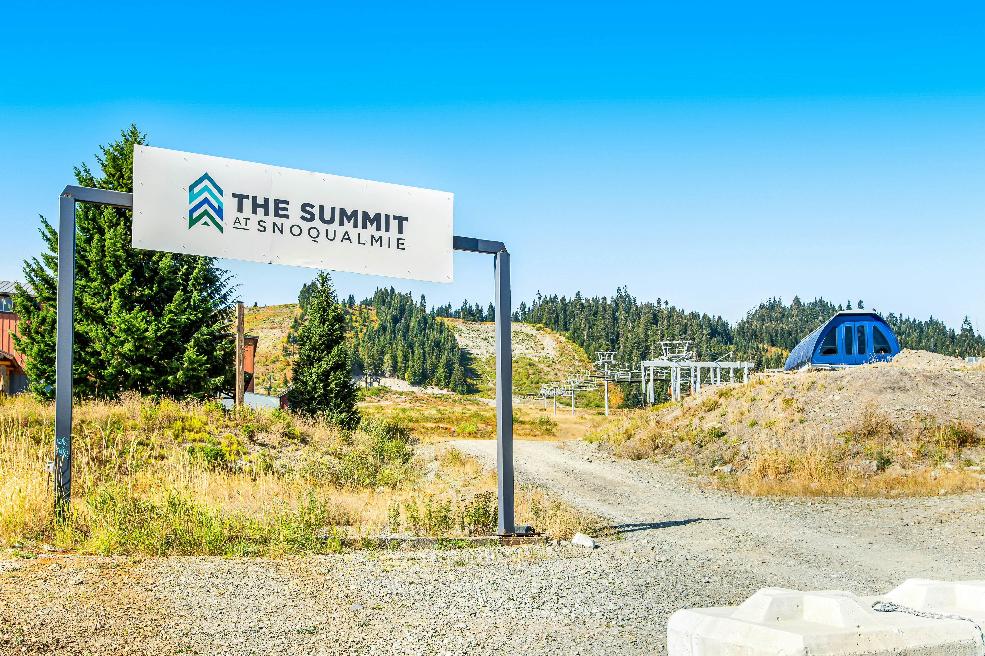 Snowdrop Summit Cabin