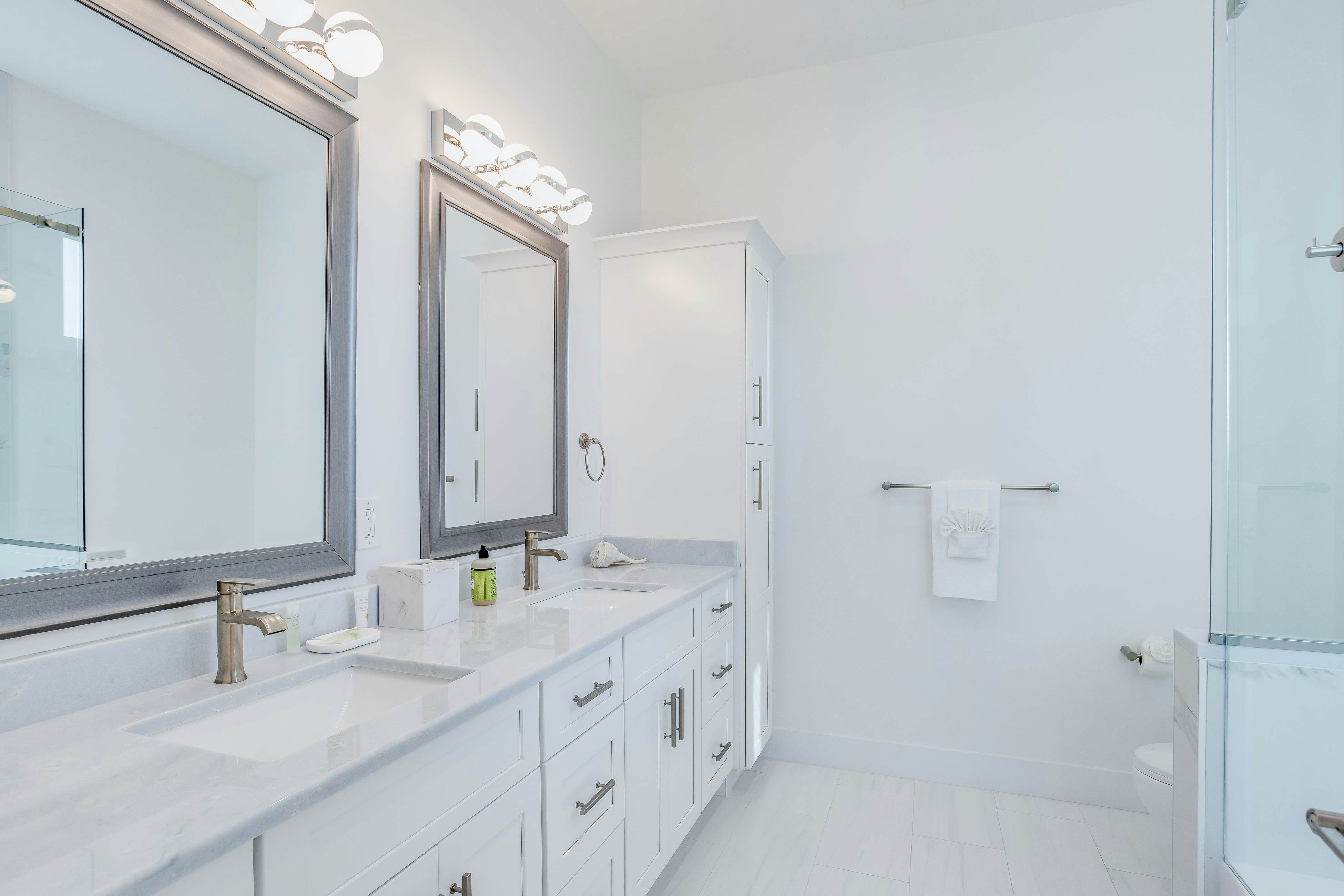 Modern Hickory Hideaway