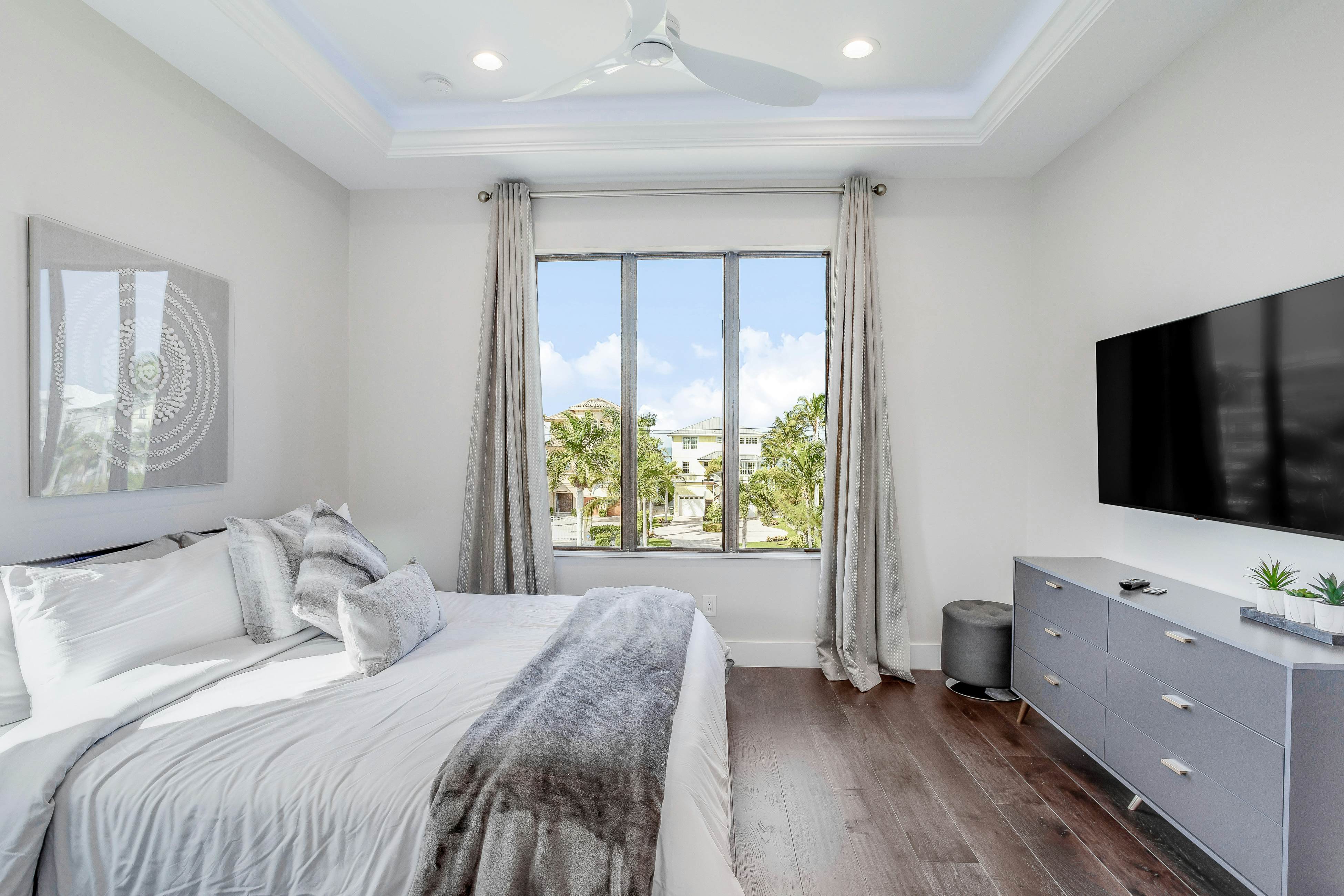 Modern Hickory Hideaway