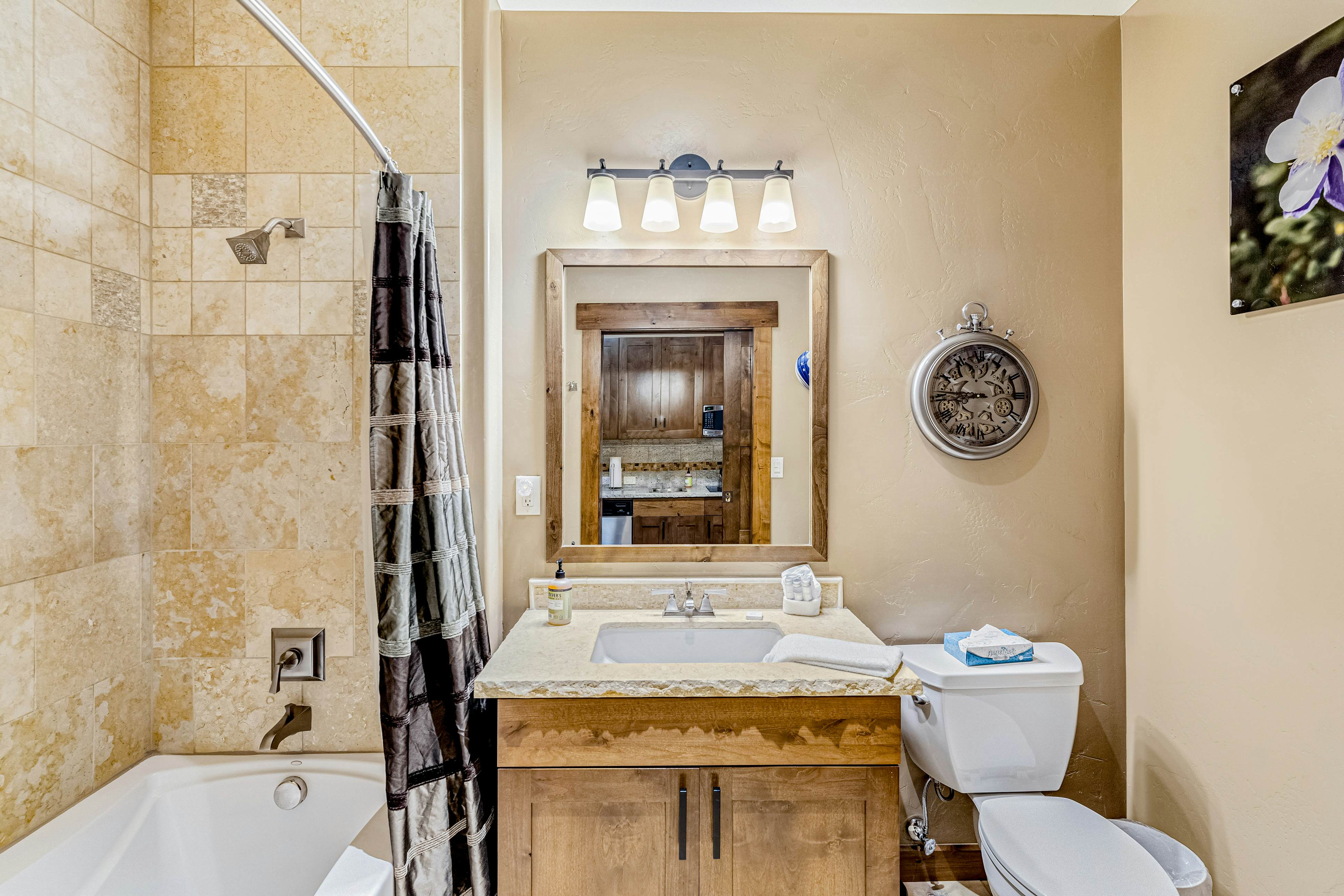 Trailhead Lodge 5108