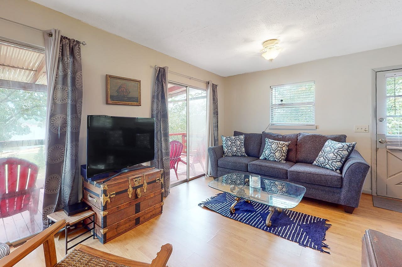 Gone Fishin' 2 BD Dandridge, TN Vacation Rental Vacasa