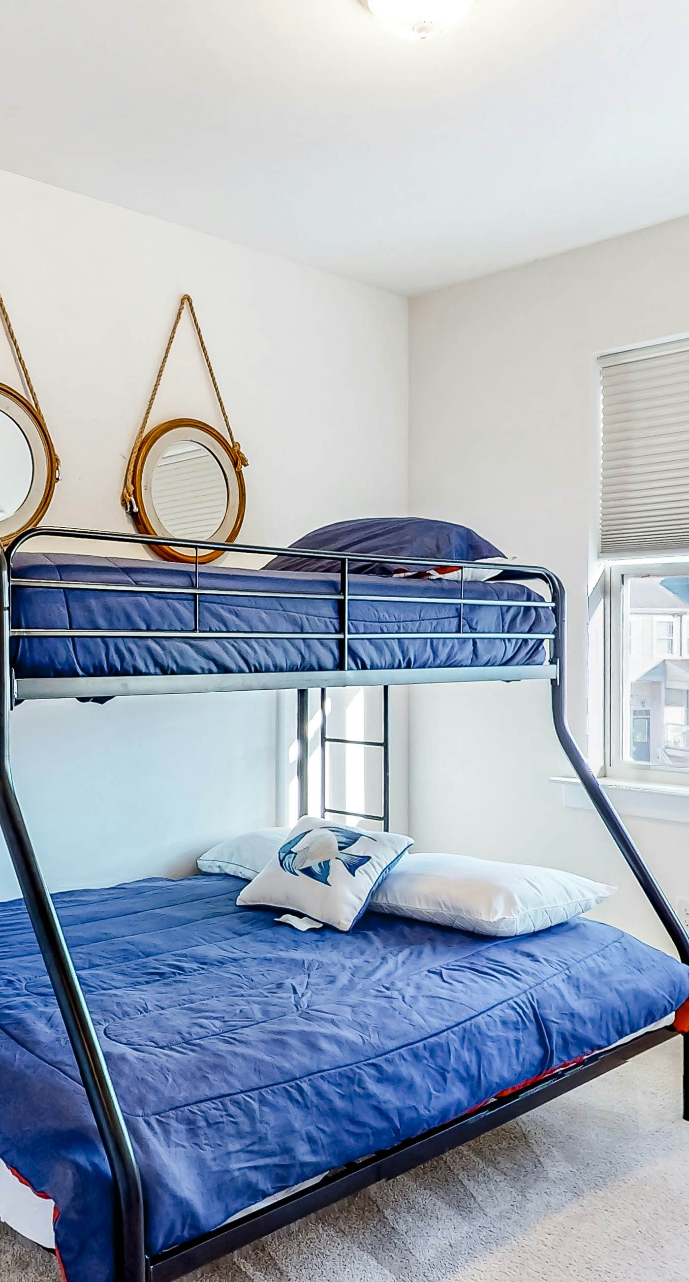 Seaside Village Bowline  13007 -2