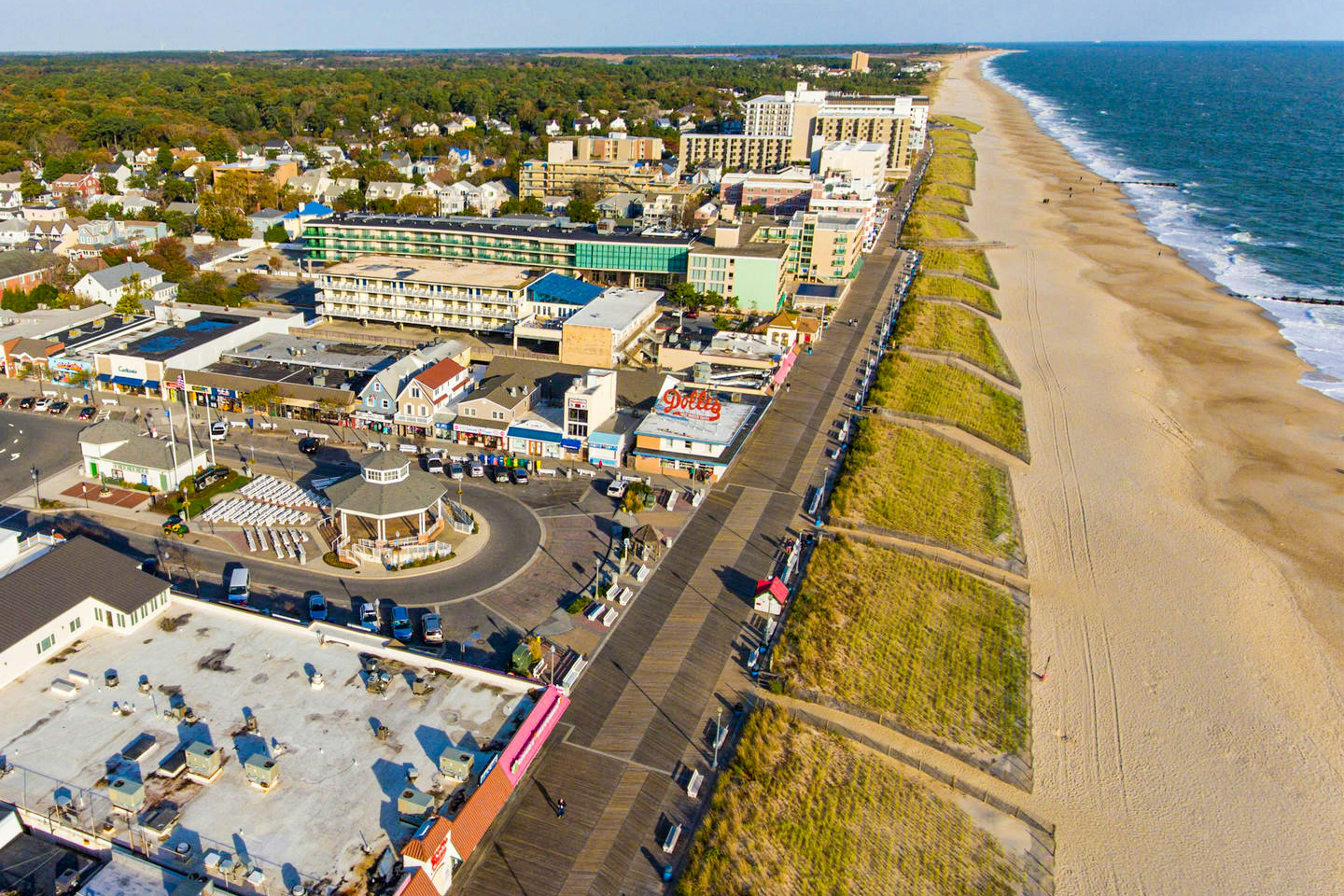 Grande at Canal Pointe 19708 Chelmer Dr, Unit 9 2 BD Rehoboth