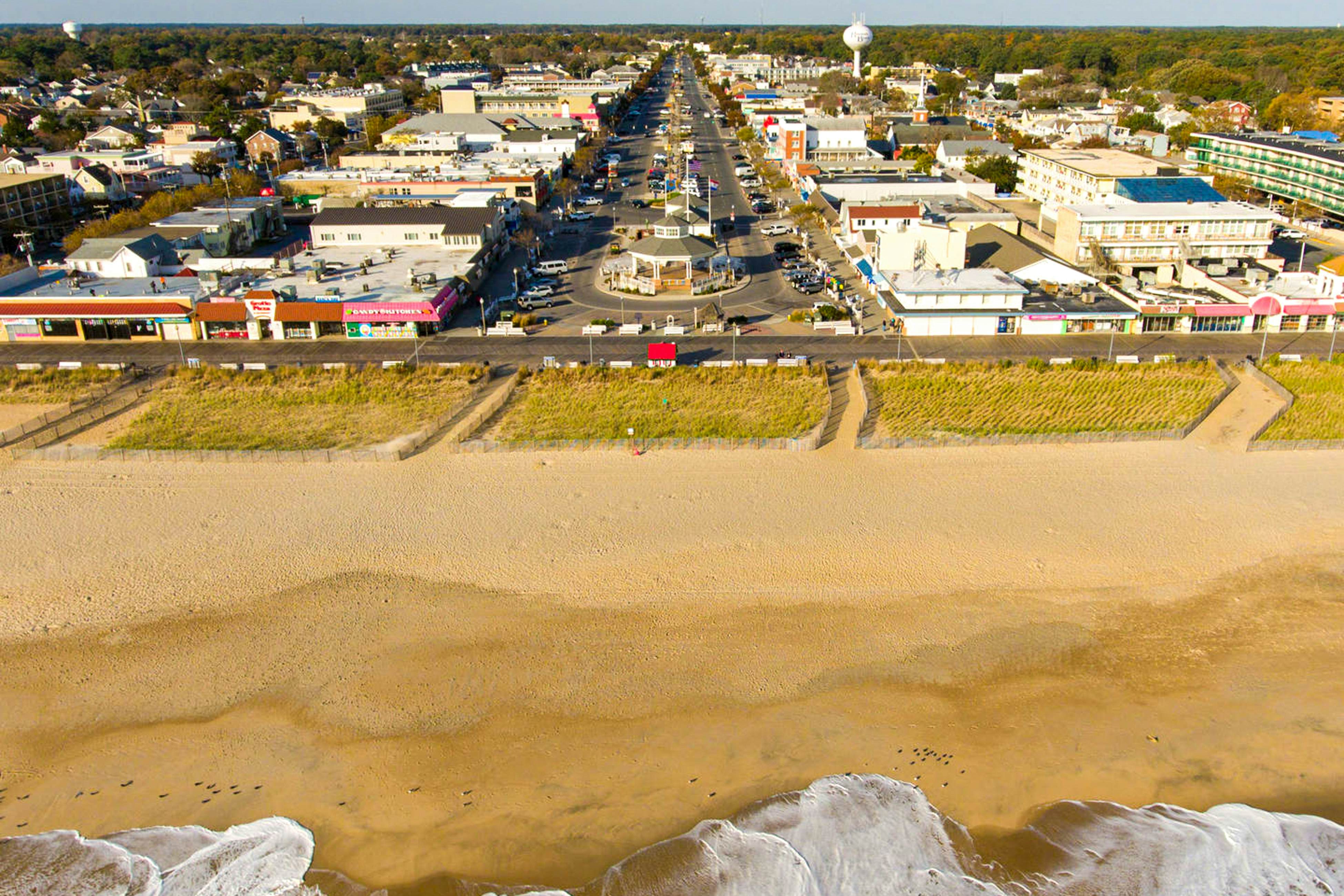 Grande at Canal Pointe 19708 Chelmer Dr, Unit 9 2 BD Rehoboth