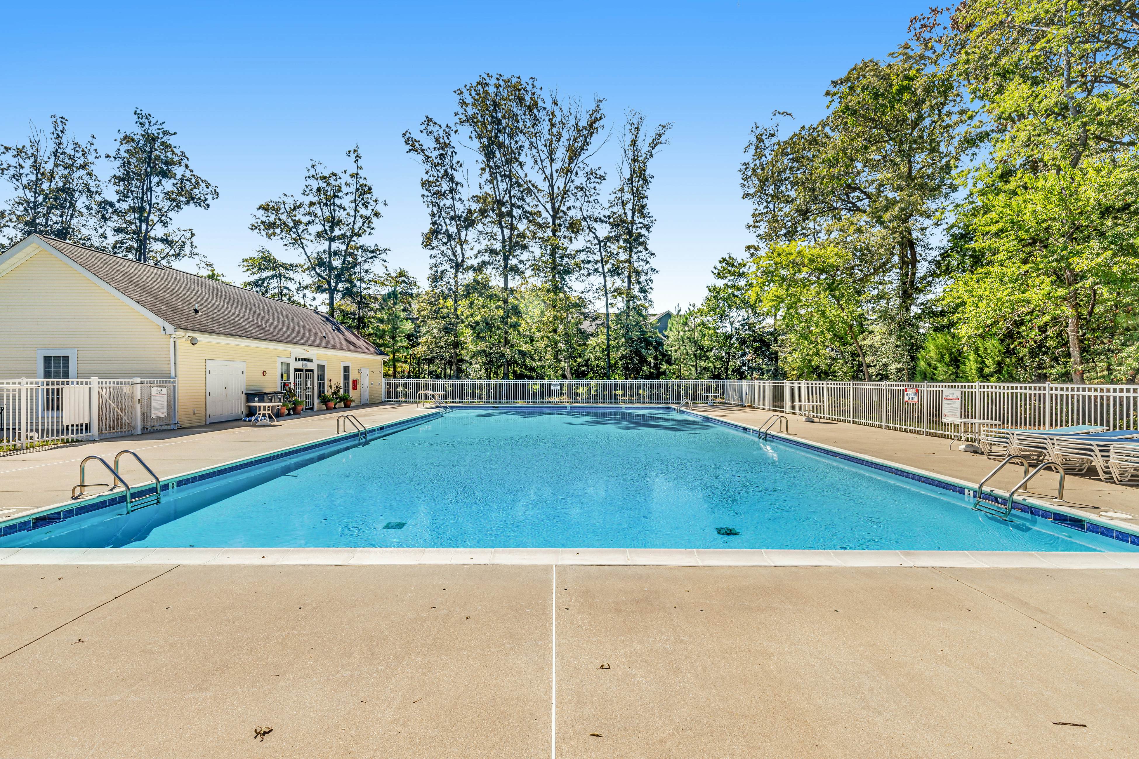 Grande at Canal Pointe 19708 Chelmer Dr, Unit 9 2 BD Rehoboth Beach, DE Vacation Rental