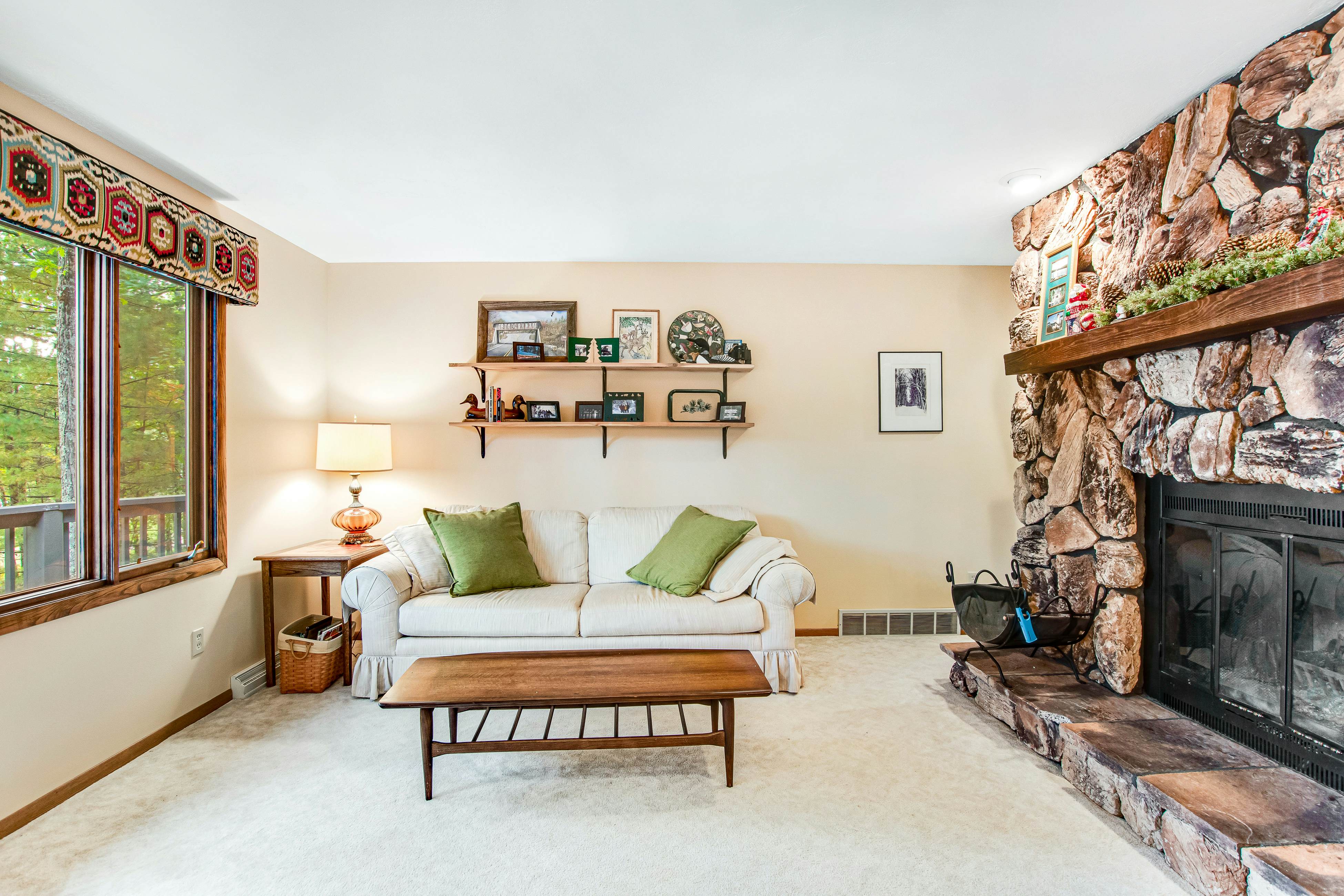 Minocqua Dreamin' 4 BD Minocqua, WI Vacation Rental Vacasa