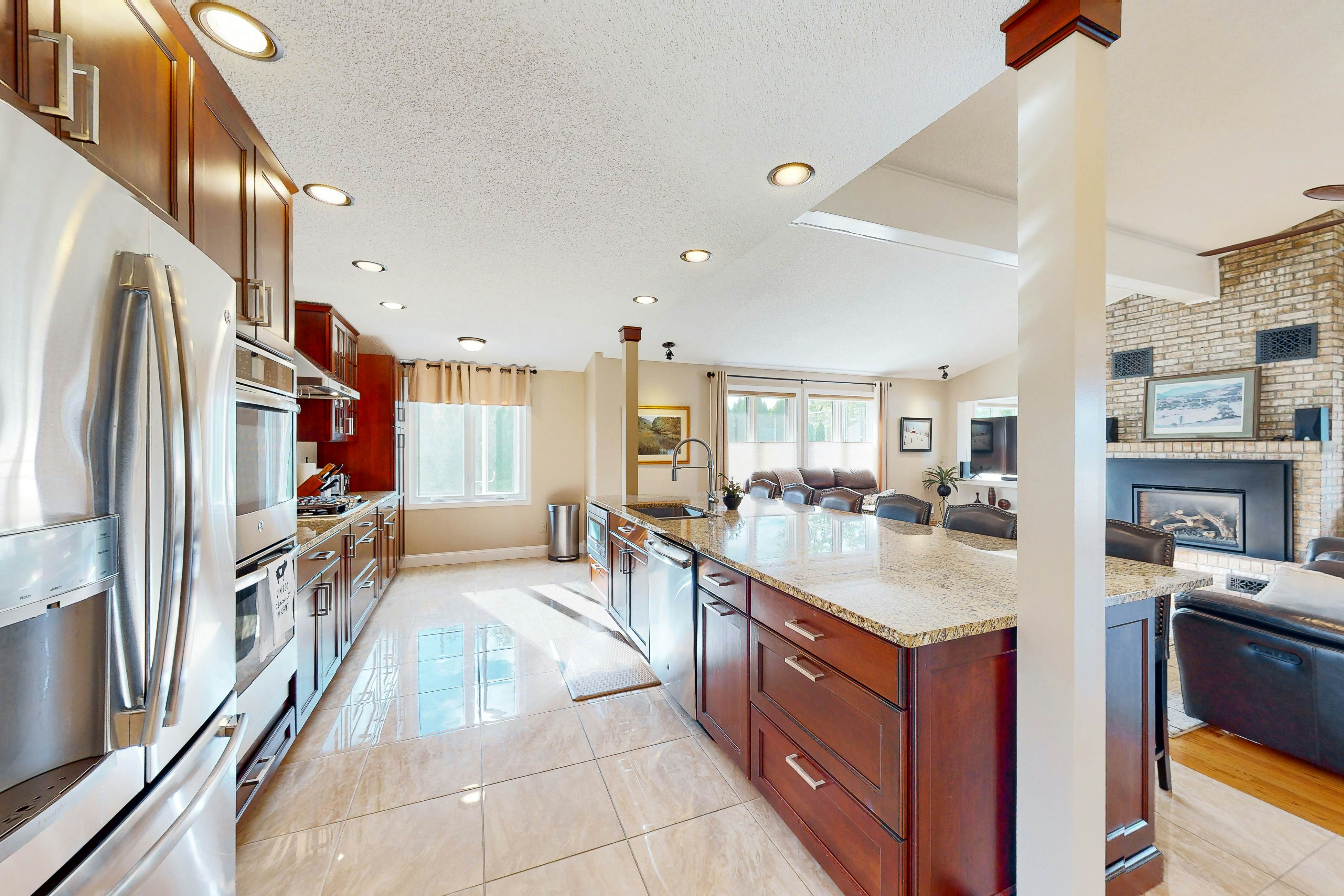 Malletts Bay Getaway 4 BD Colchester, VT Vacation Rental Vacasa