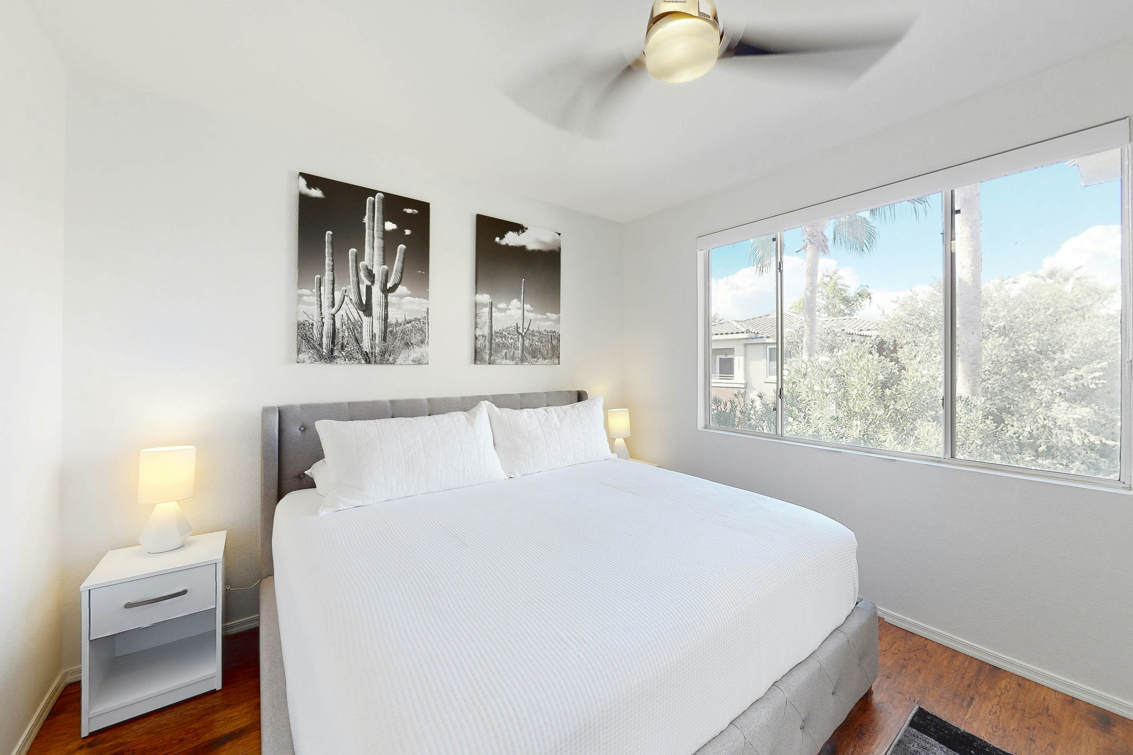 Red Rox | 1 BD Phoenix, AZ Vacation Rental | Vacasa