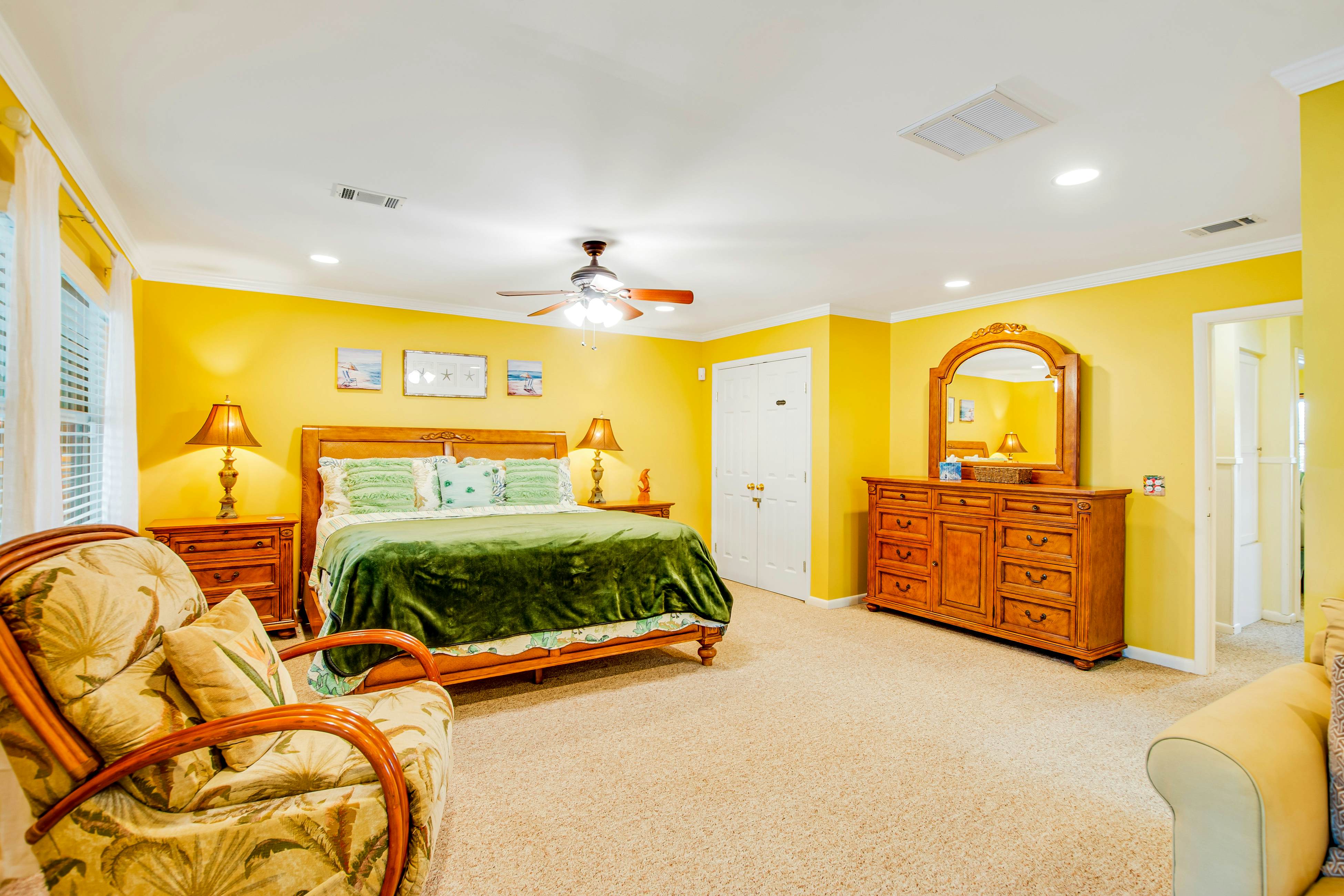 Marigold Cottage 4 BD Tybee Island, GA Vacation Rental Vacasa