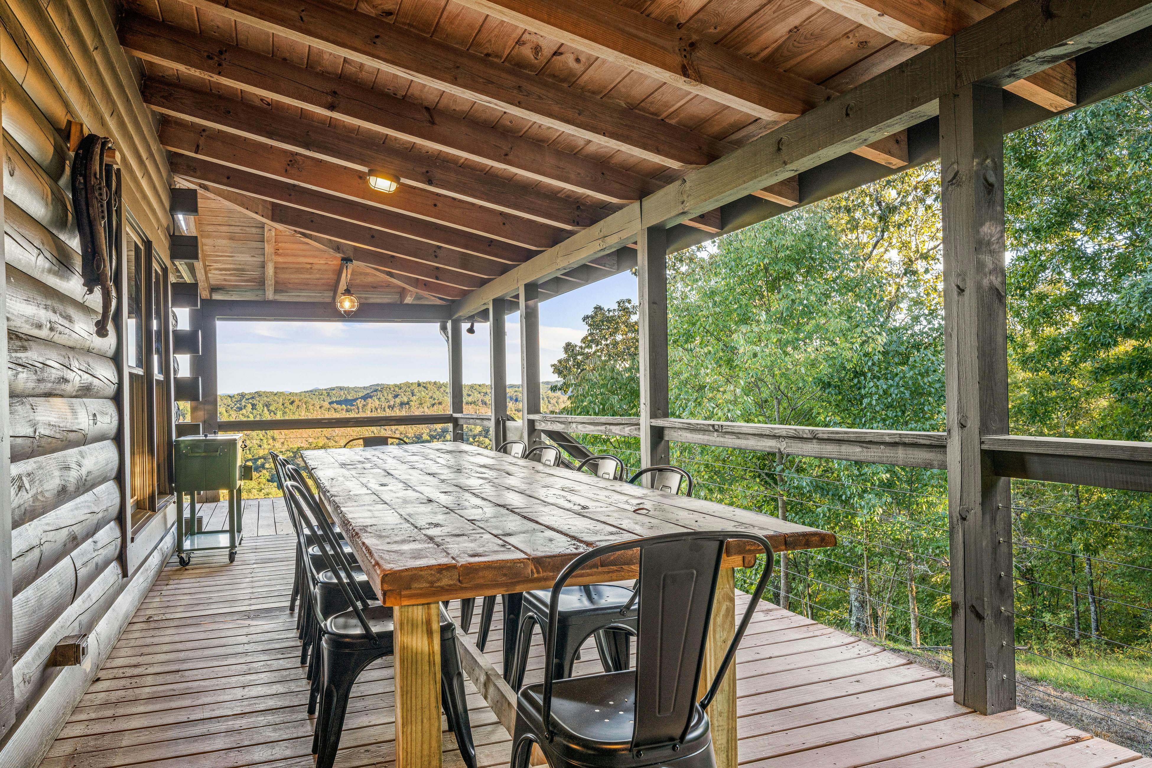 The Overlook at Talking Rock Creek Resort