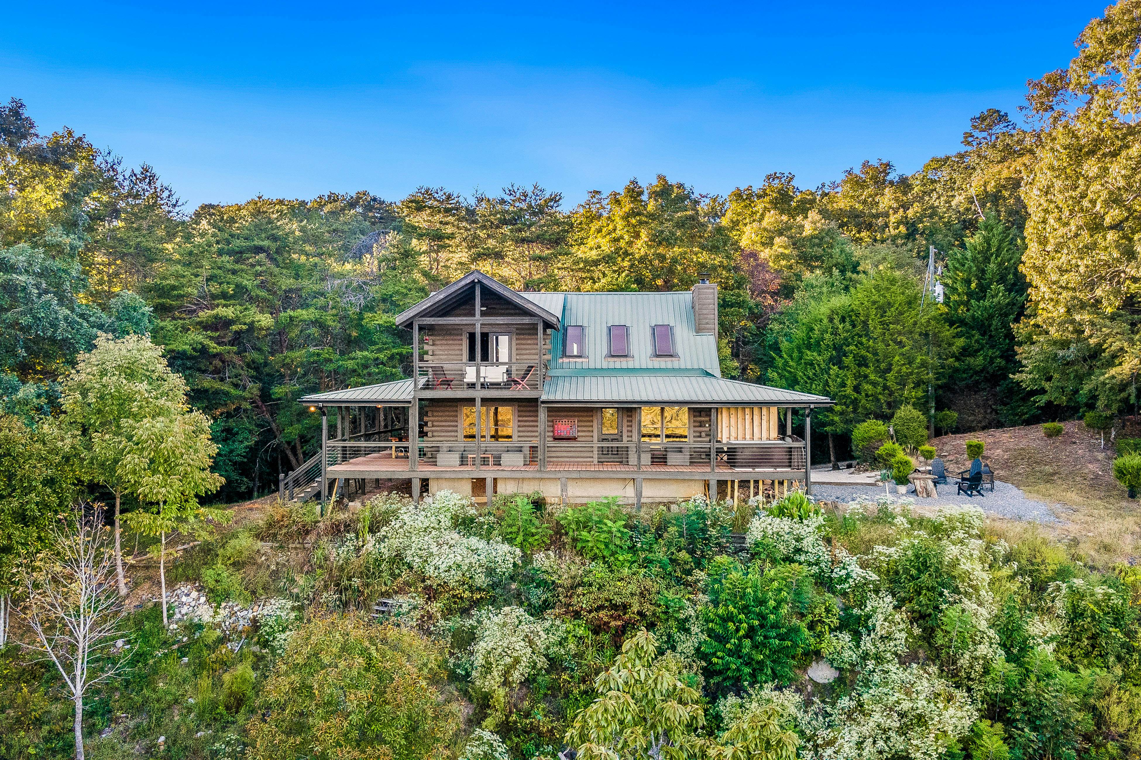 The Overlook at Talking Rock Creek Resort