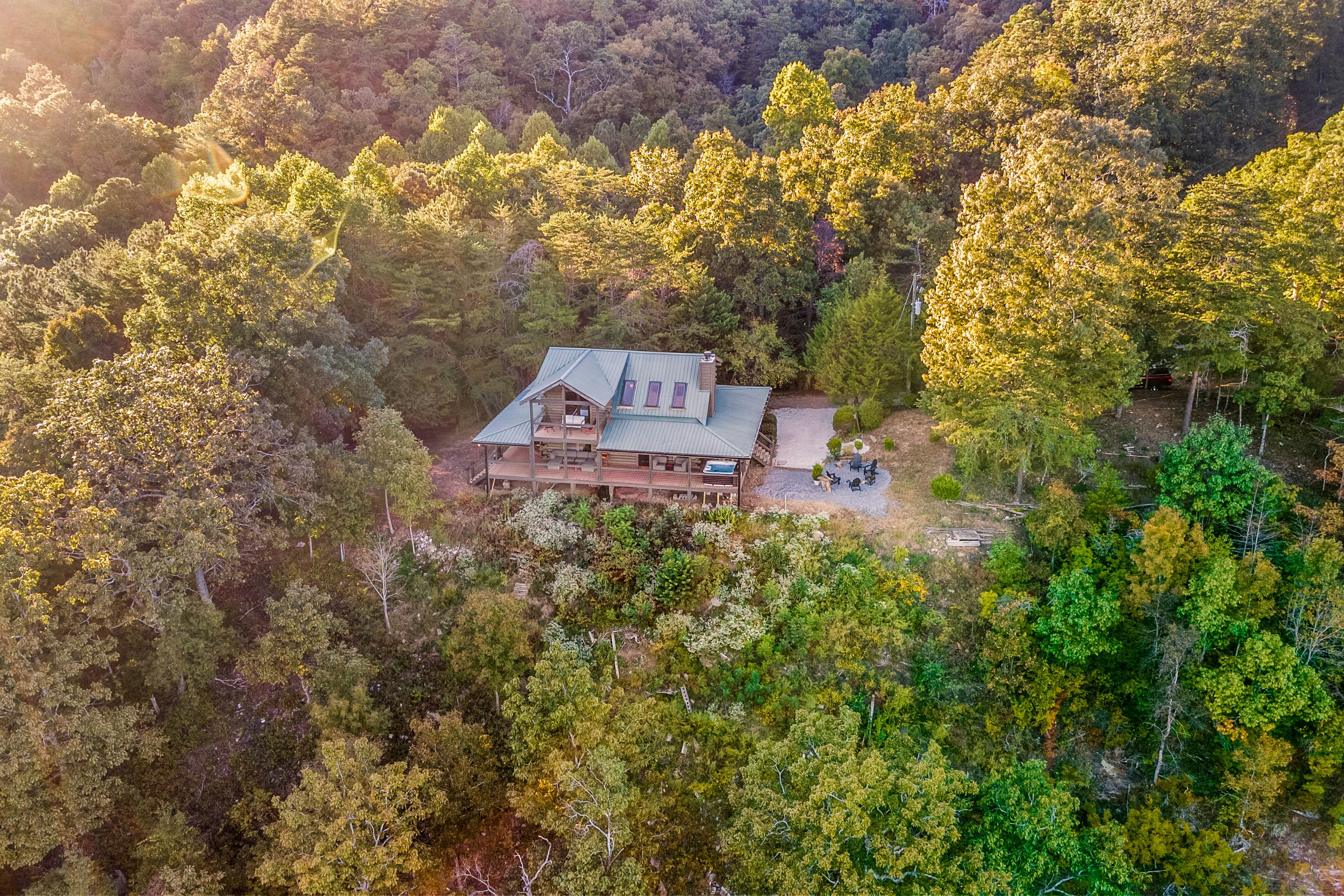 The Overlook at Talking Rock Creek Resort