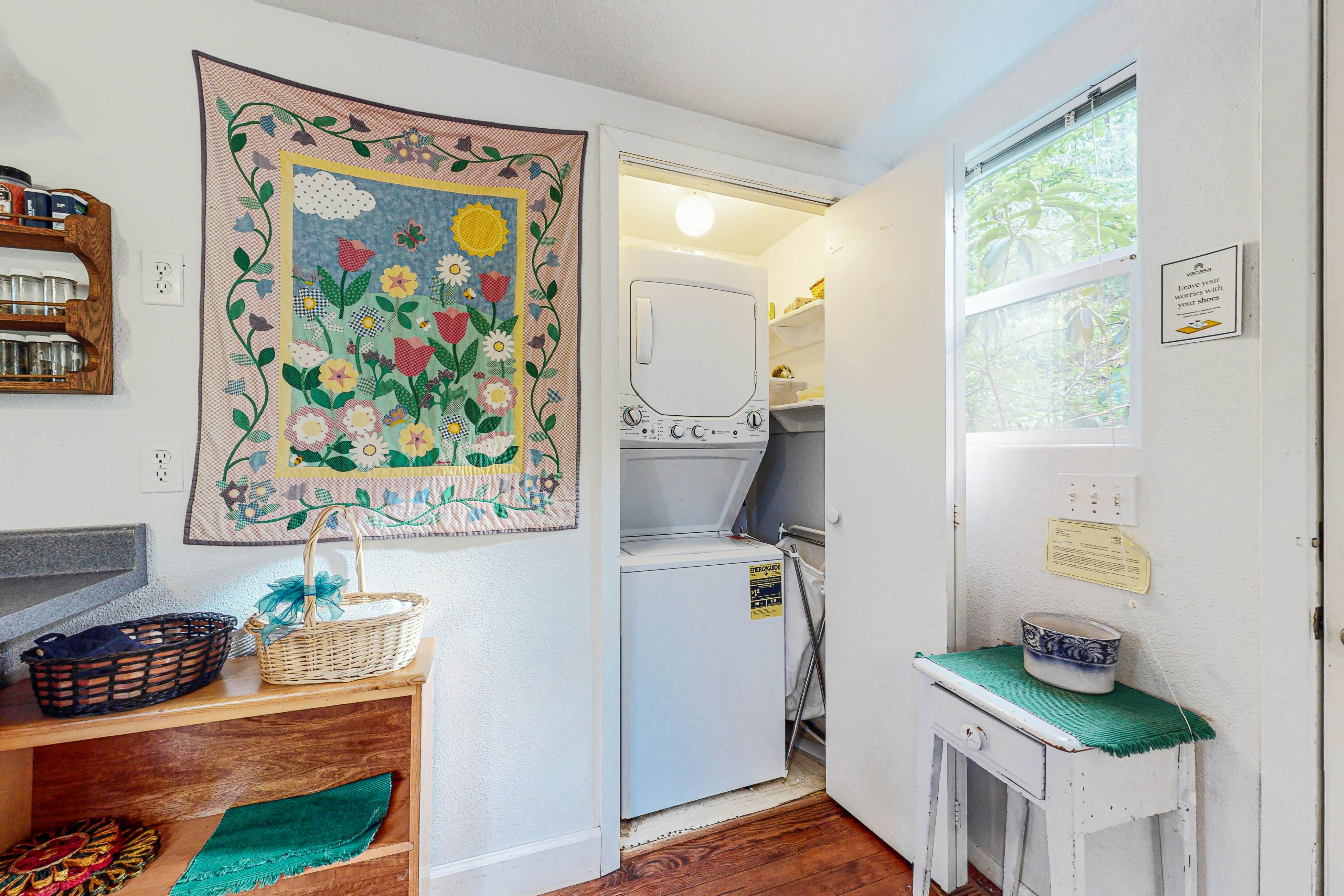 Marcia's Mercer Lake Chateau