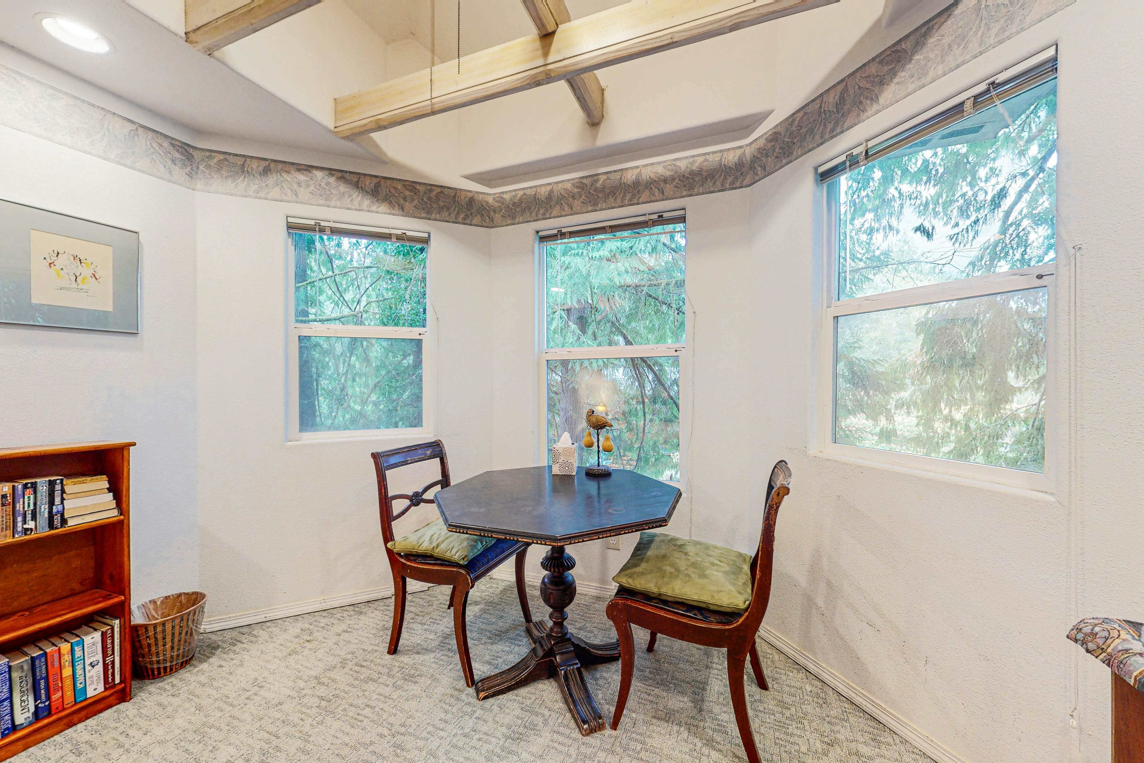 Marcia's Mercer Lake Chateau