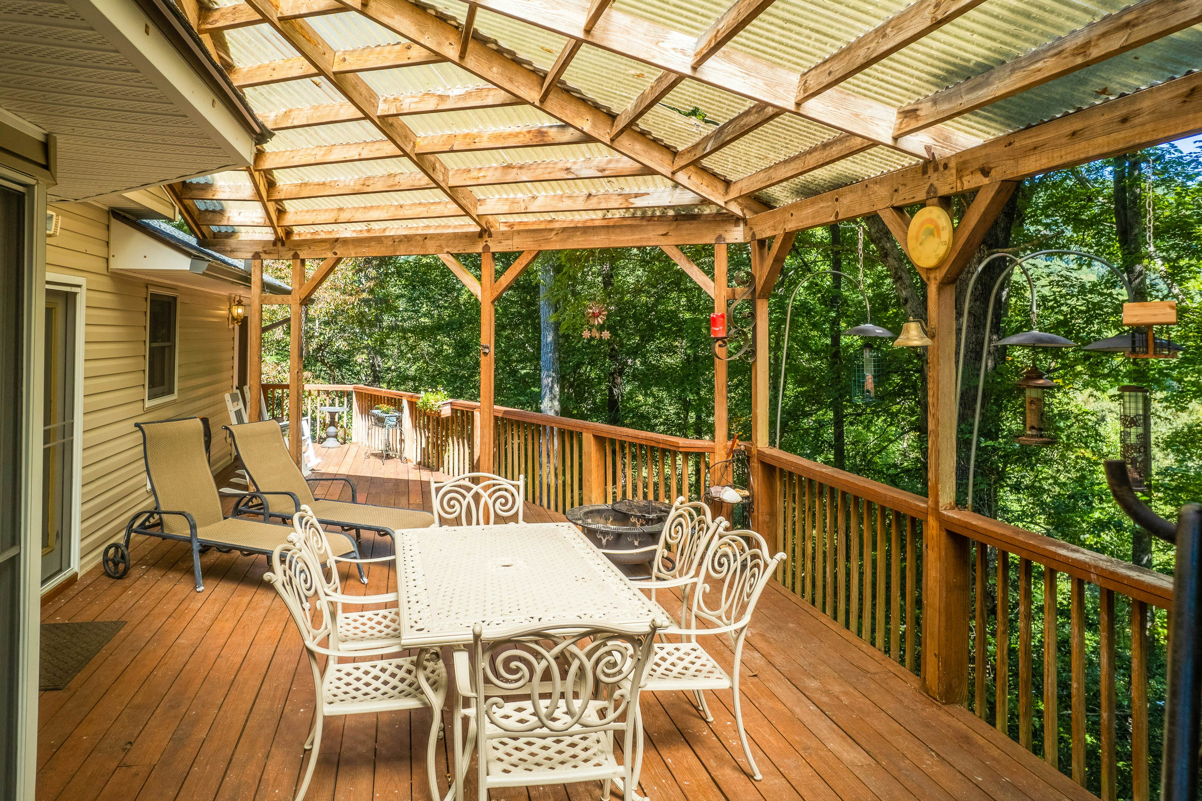 Top of the Mountain 4 BD Franklin, NC Vacation Rental Vacasa