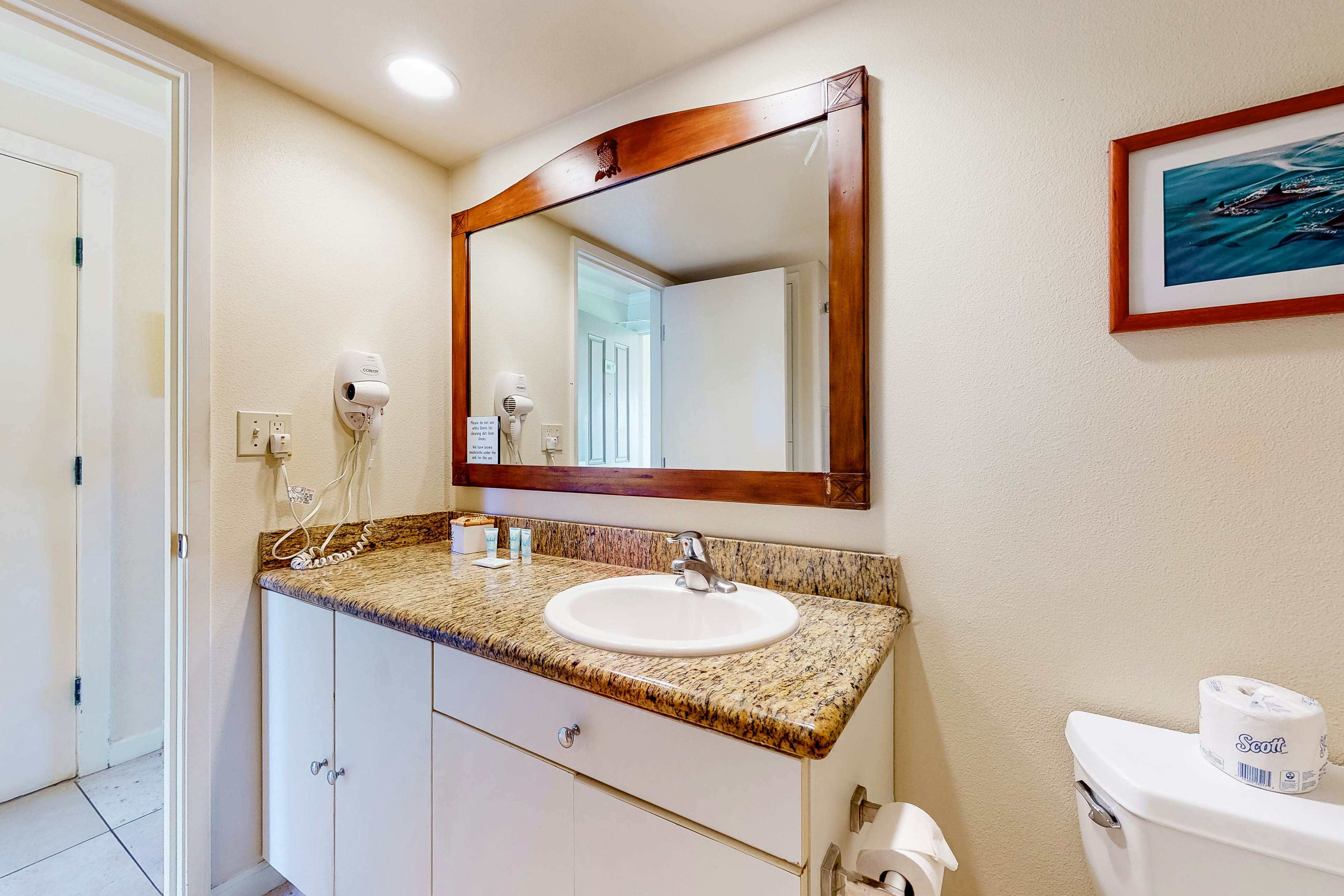 Islander on the Beach 353