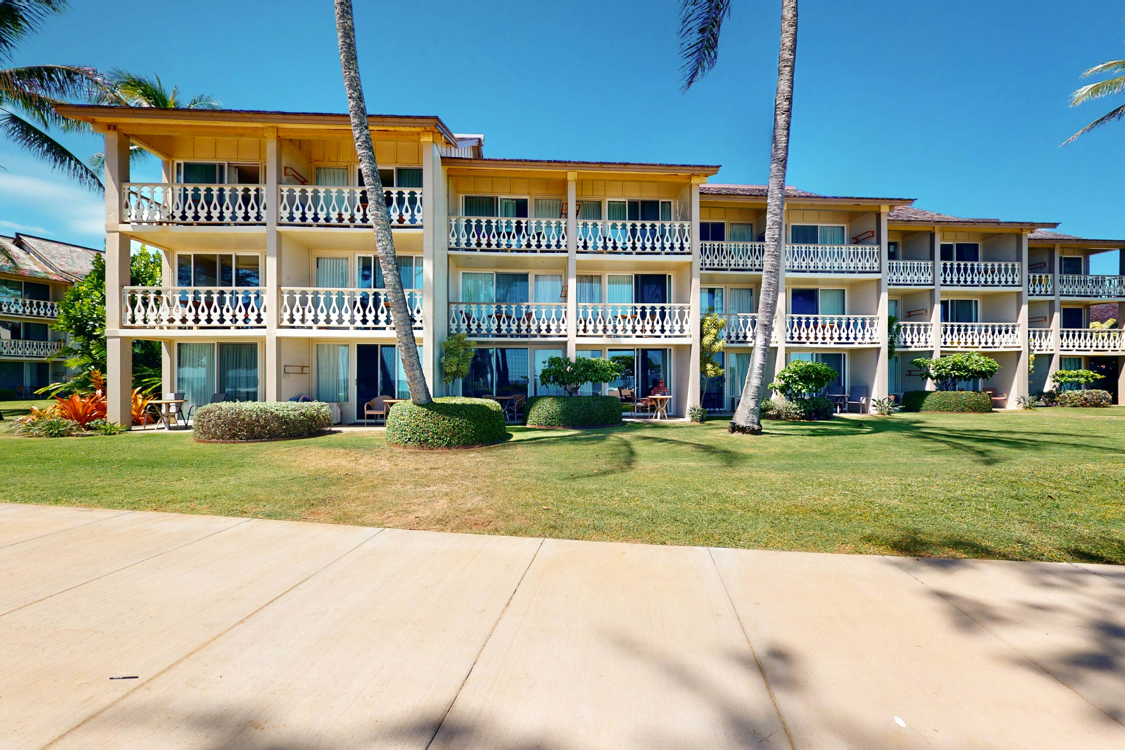 Islander on the Beach 353