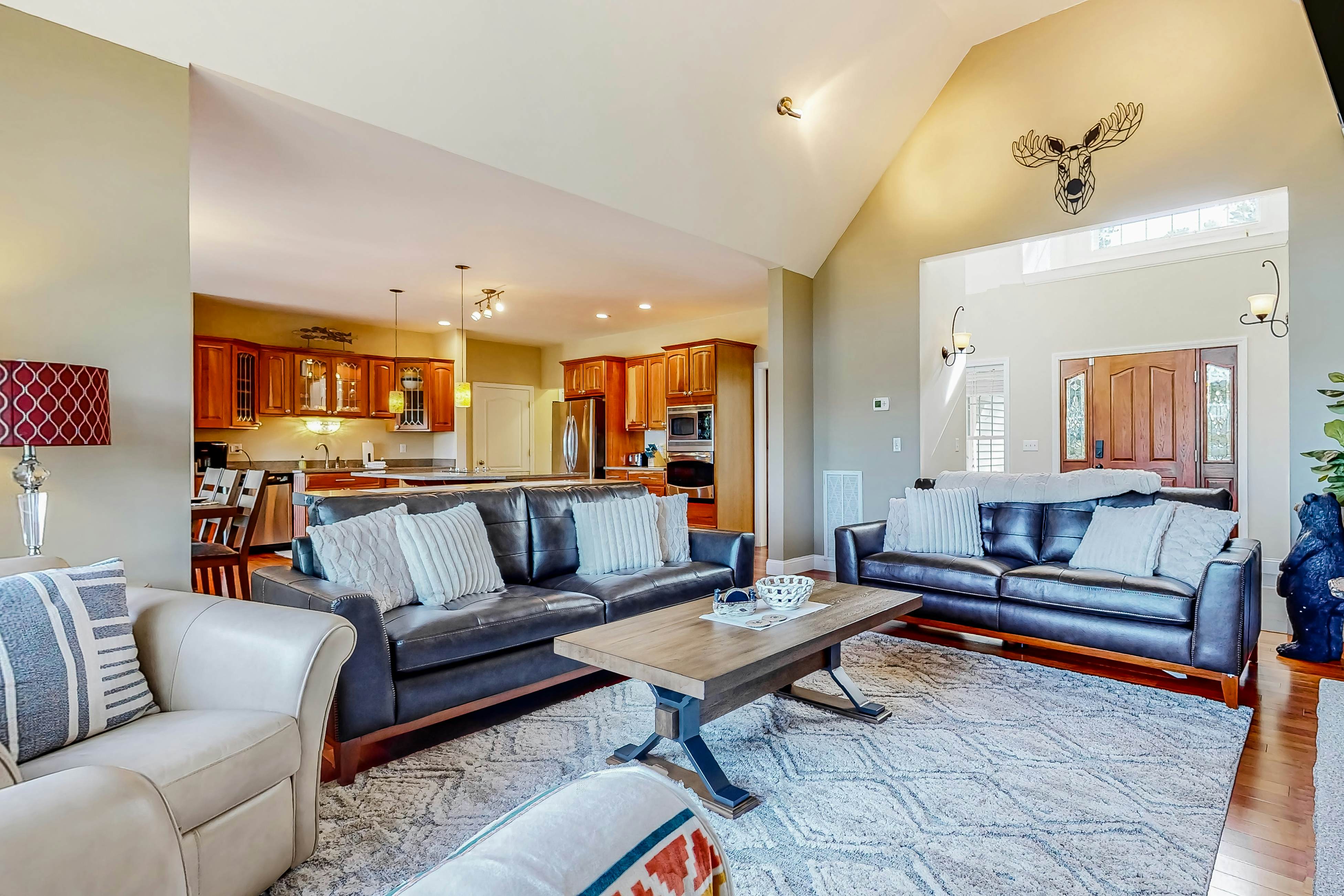 Breathtaking Mountain & River Views