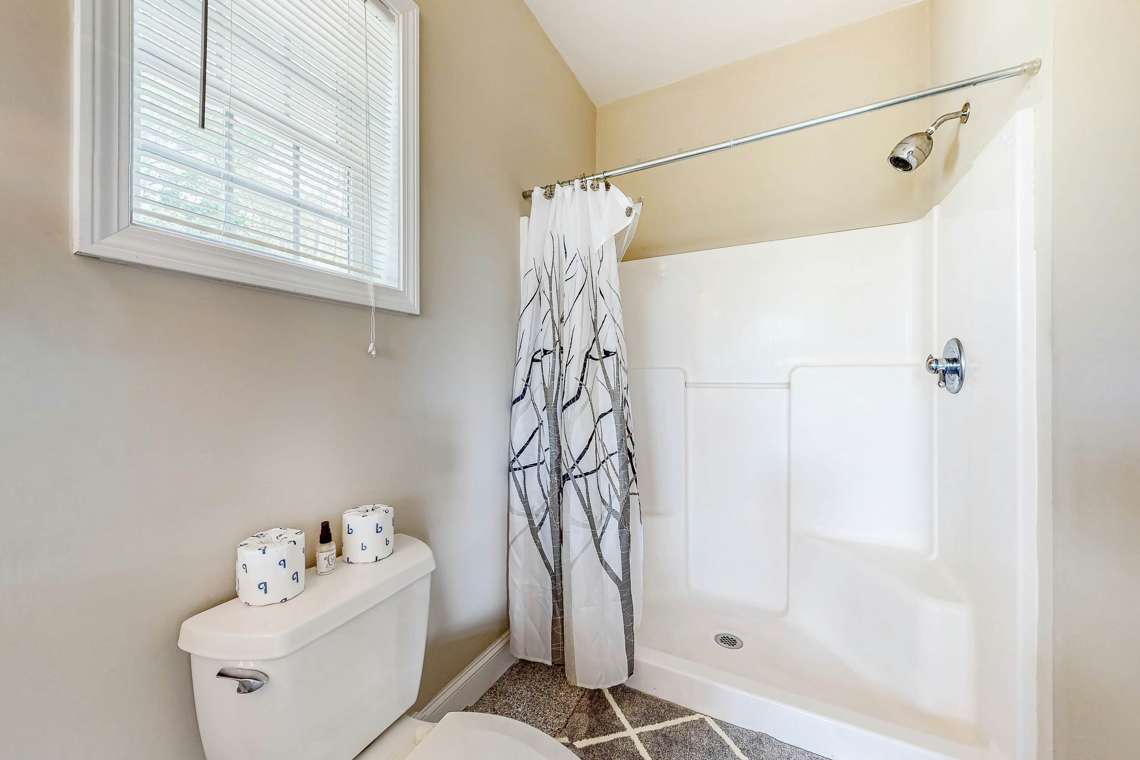 Breathtaking Mountain & River Views