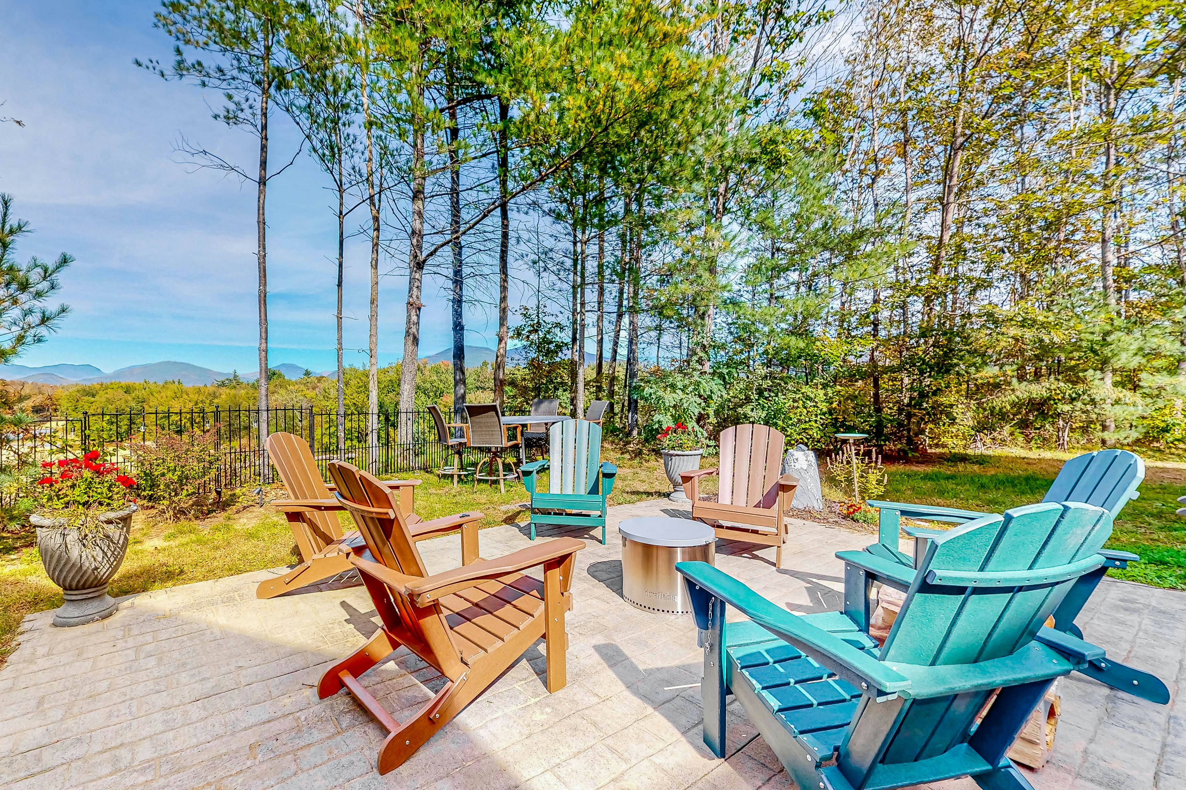 Breathtaking Mountain & River Views