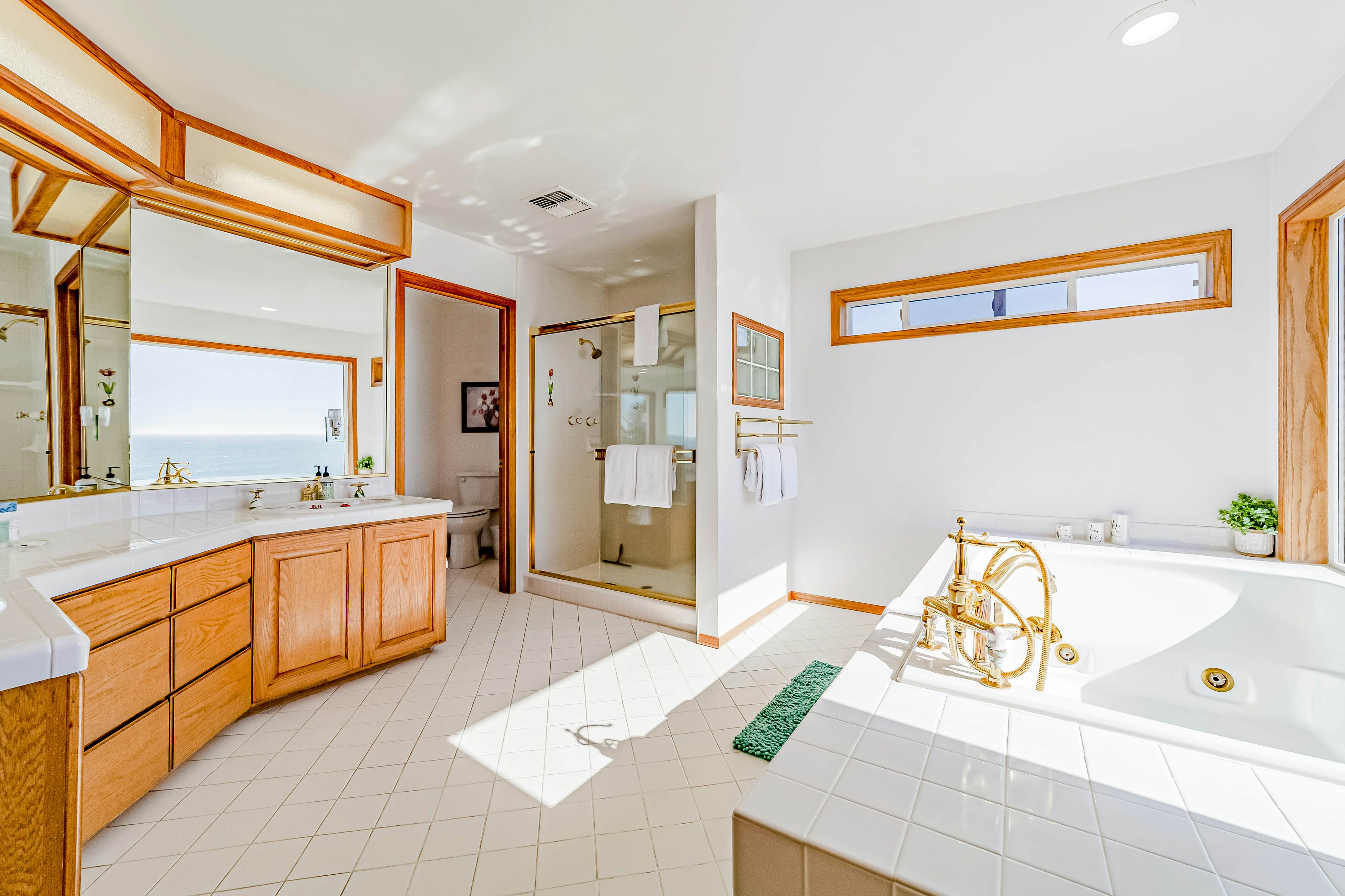 Brookings Oceanfront Estate