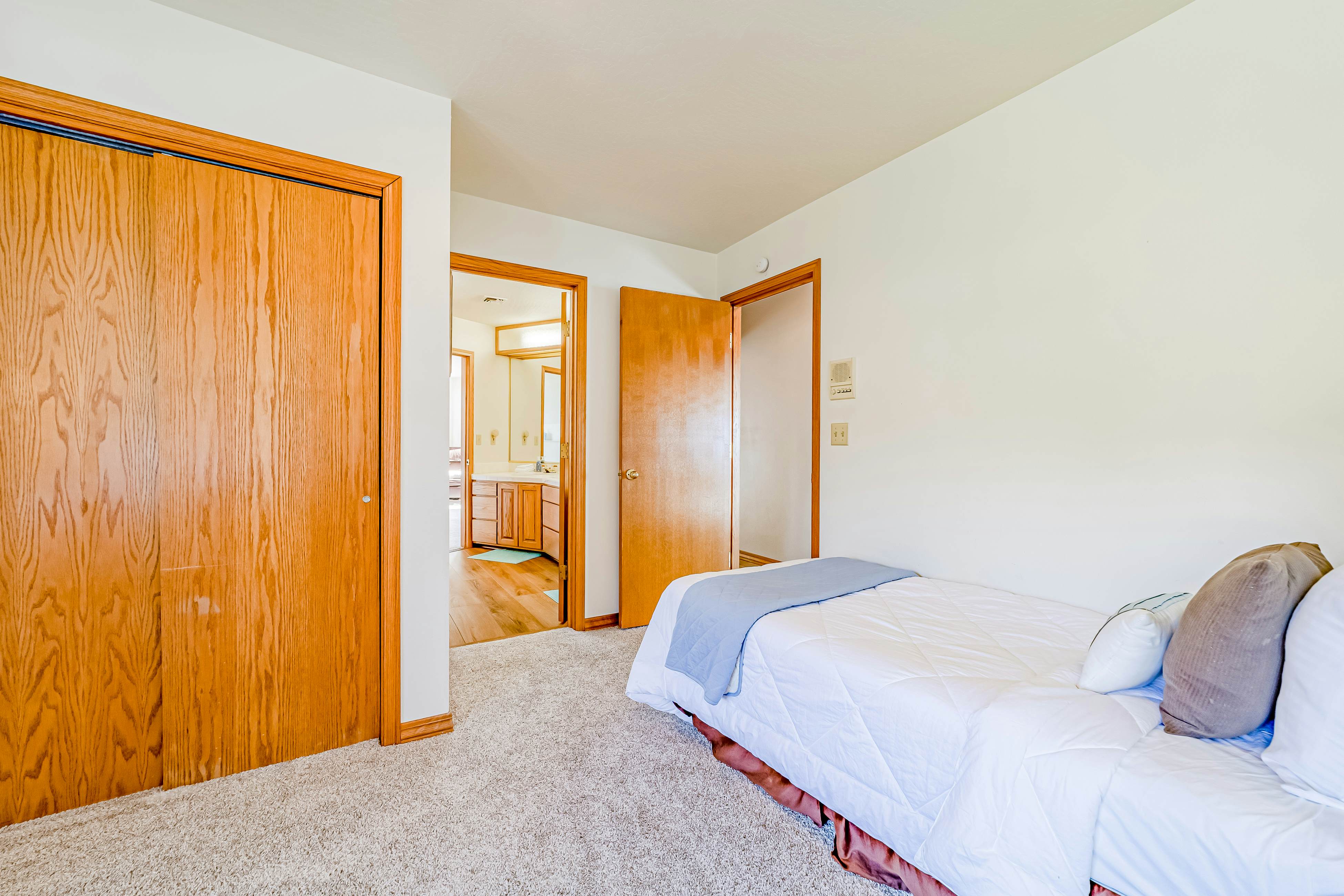 Brookings Oceanfront Estate