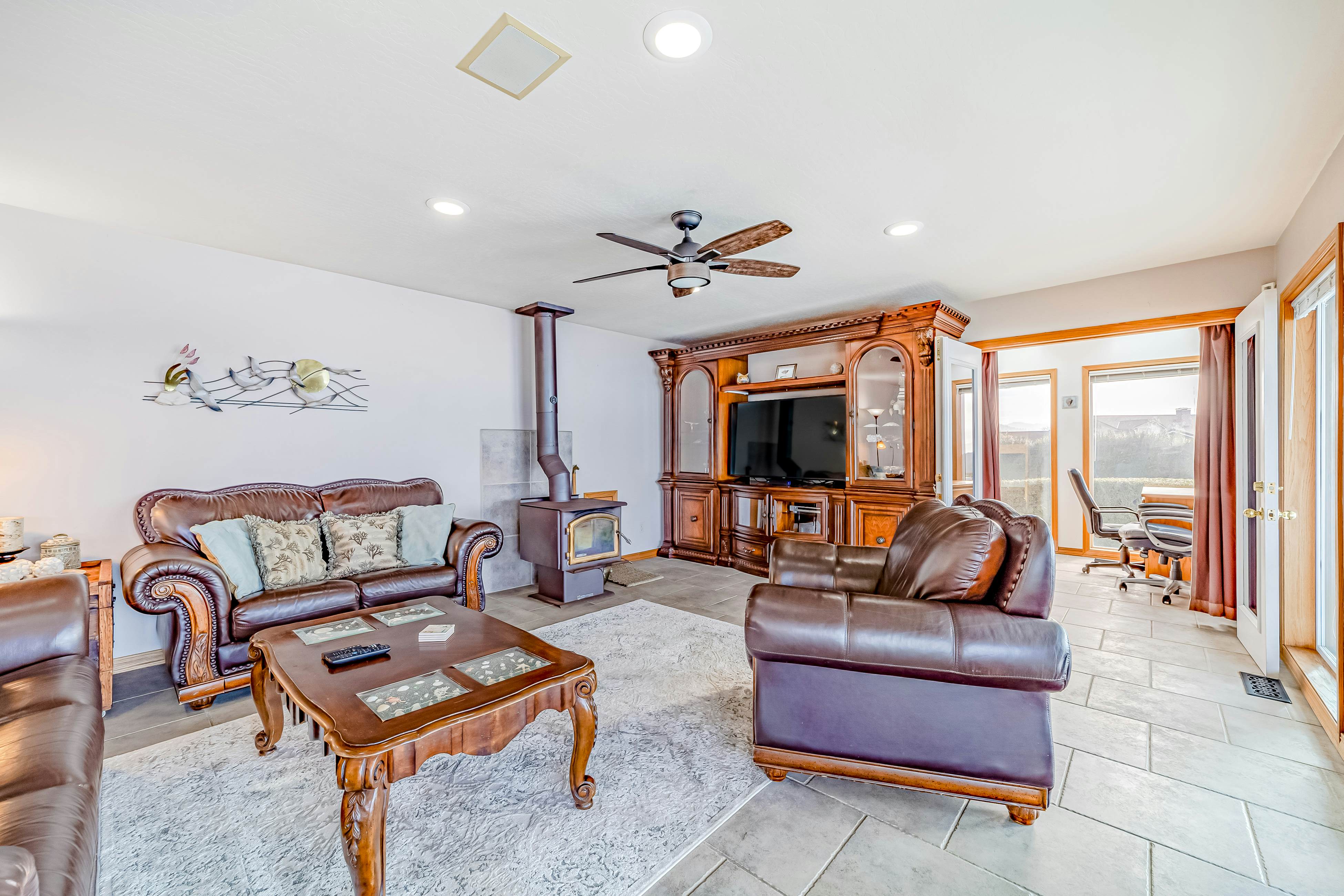 Brookings Oceanfront Estate